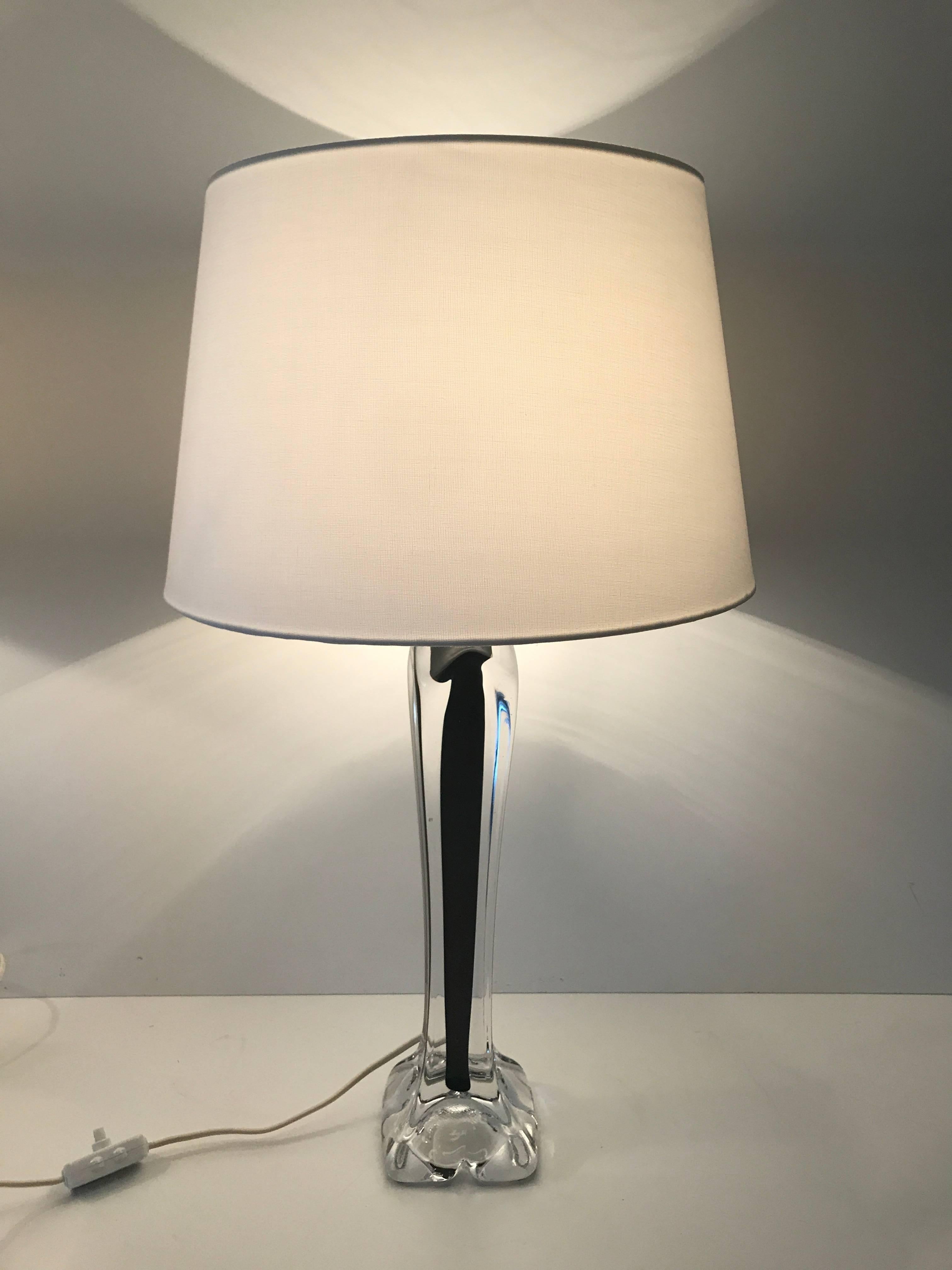 Mid-20th Century Pair of 1955 Large Swedish Flygsfors Crystal Glass Table Lamps Paul Kedelv For Sale