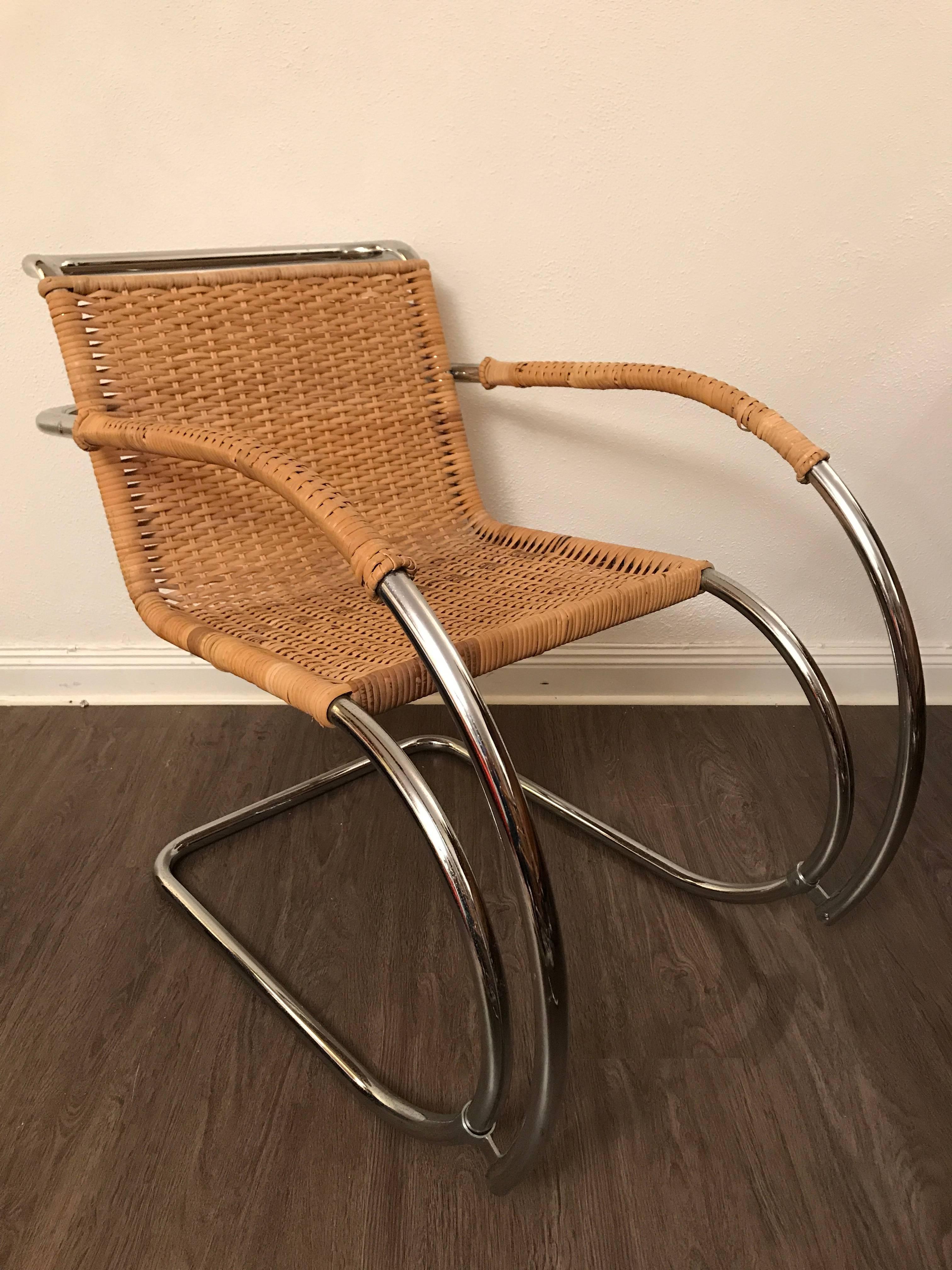 Pair of Mid-20th Century Ludwig Mies van der Rohe MR20 Rattan Chrome Armchairs 2