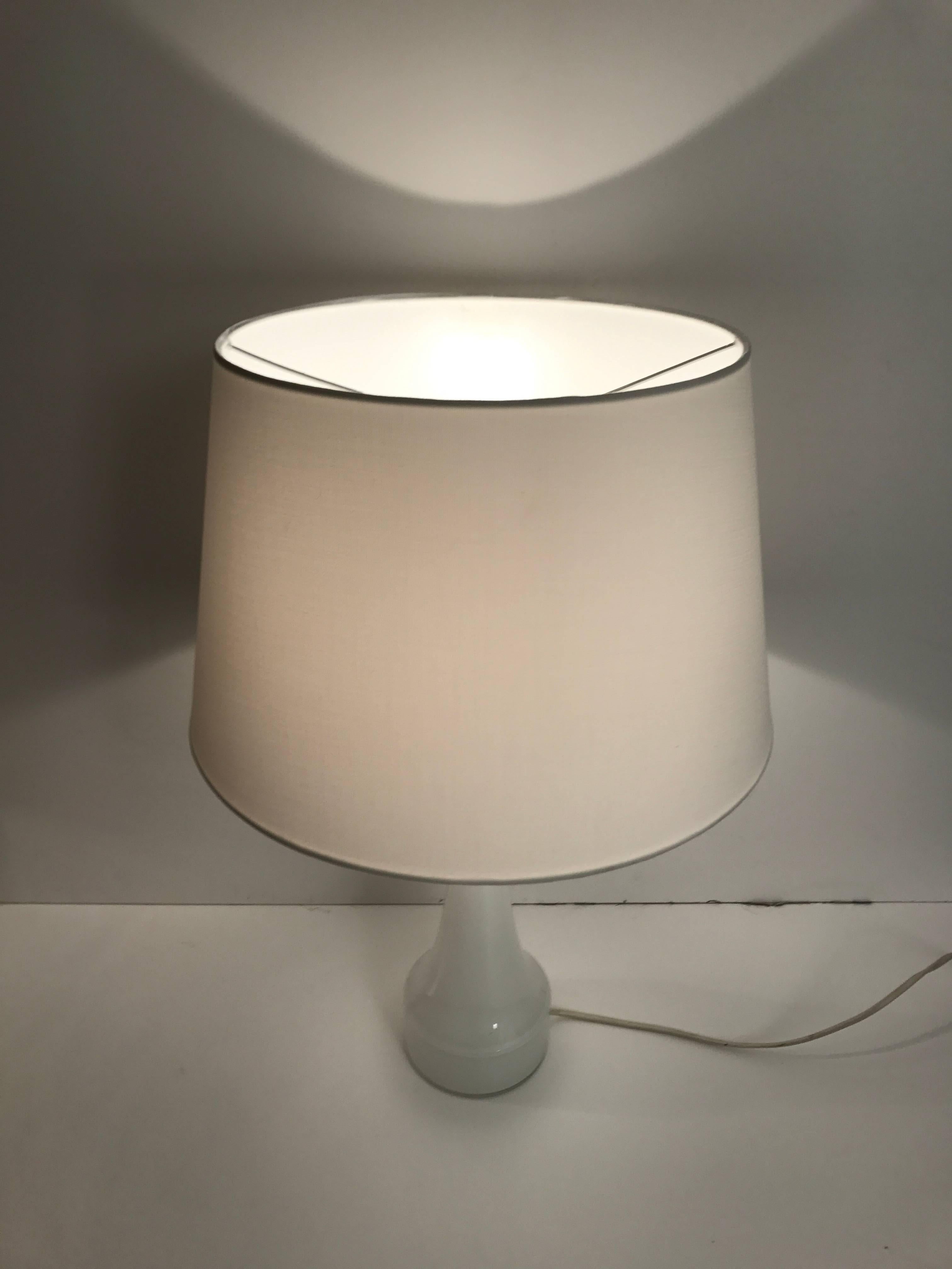 Pair of 1960 White Swedish Bergboms/Holmegaard Opaline Glass Table Lamps For Sale 1