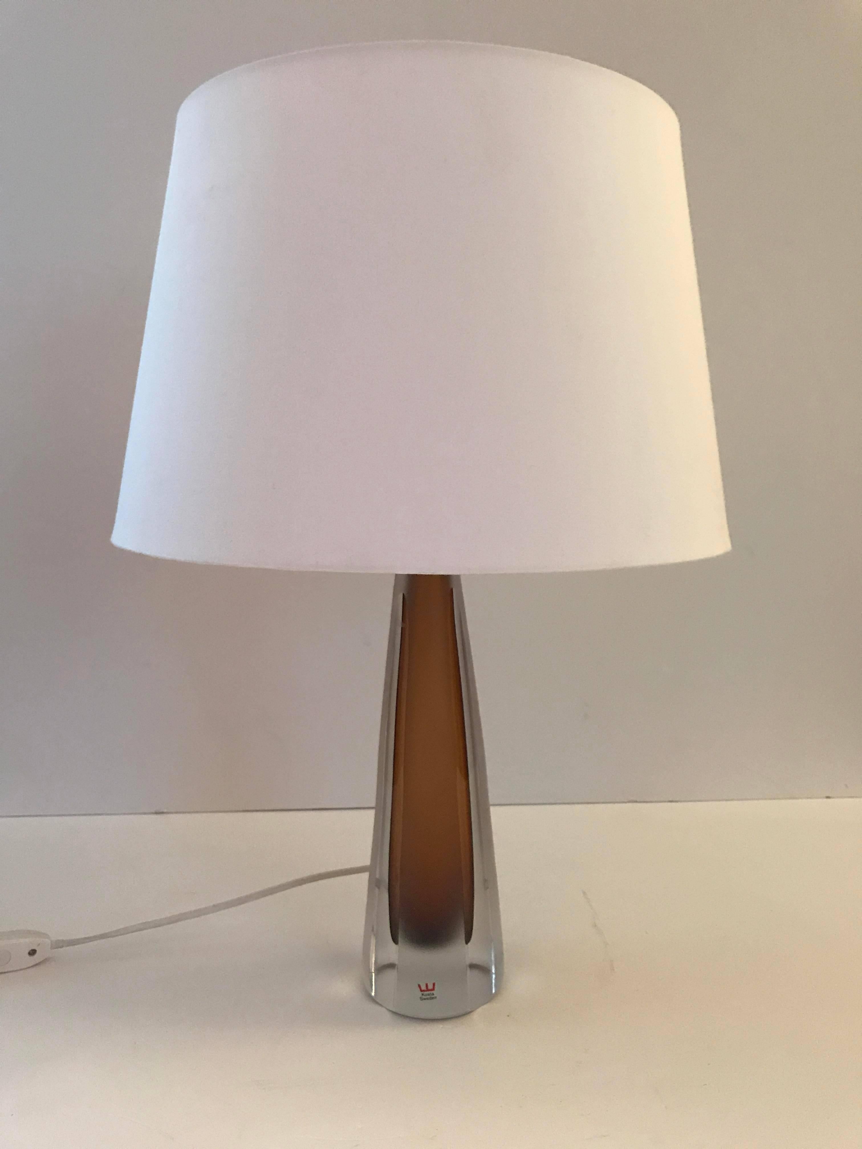 Scandinavian Modern Pair of 1960 Swedish Kosta Art Glass Table Lamps For Sale
