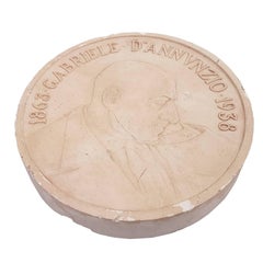 Bronze Cast Representing Gabriele D'Annunzio by Mistruzzi, 20th Century