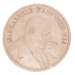 Calco in bronzo raffigurante Gabriele D'Annunzio di Mistruzzi, XX secolo