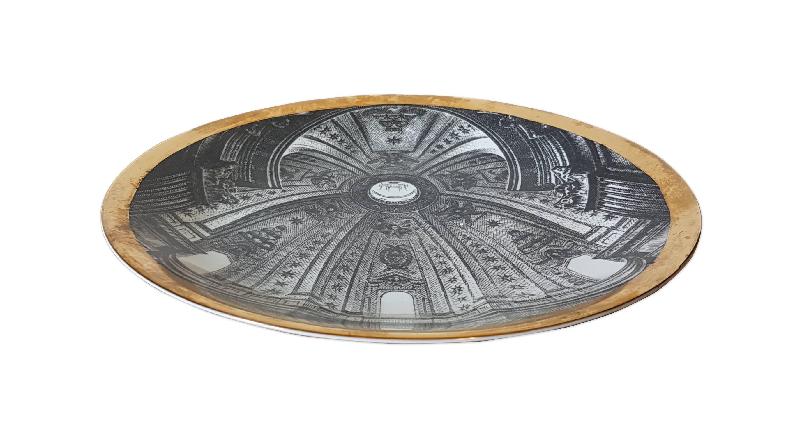 Decorated porcelain
Plate number 4 from the series Cupole d’Italia: Cupola di San’Ivo alla Sapienza in Roma.
Each plate with a different dome of an Italian church seen from the inside named and numbered on the reverse. These plates were designed