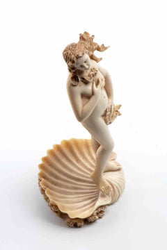 Sculpture en ivoire représentant Vénus, XXe siècle