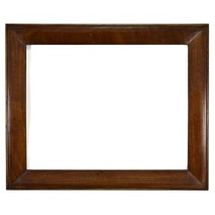 Cornice in legno di noce italiano, metà del XX secolo