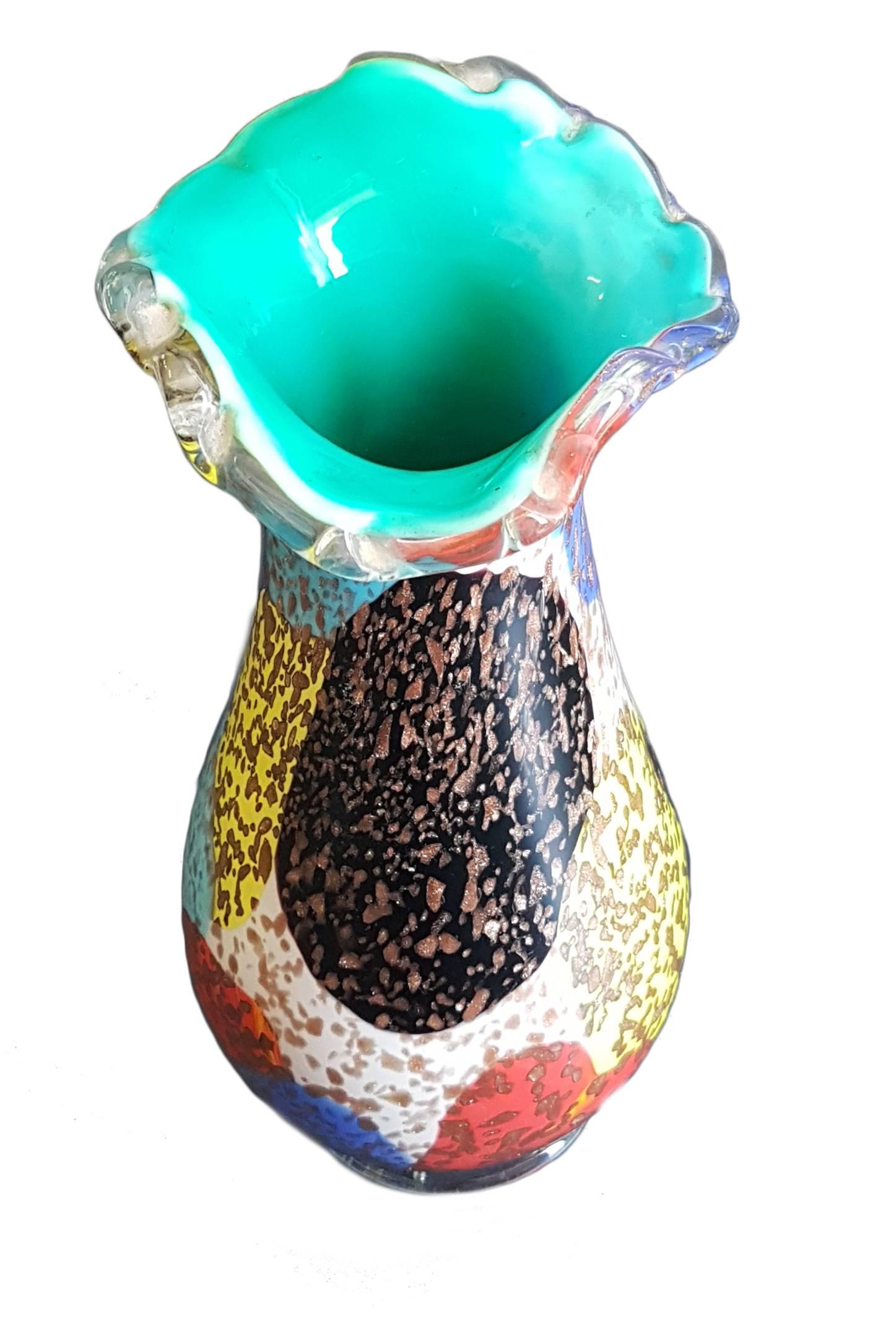 italien Vase en verre de Murano des années 1950 par Arte Vetraria Muranese en vente
