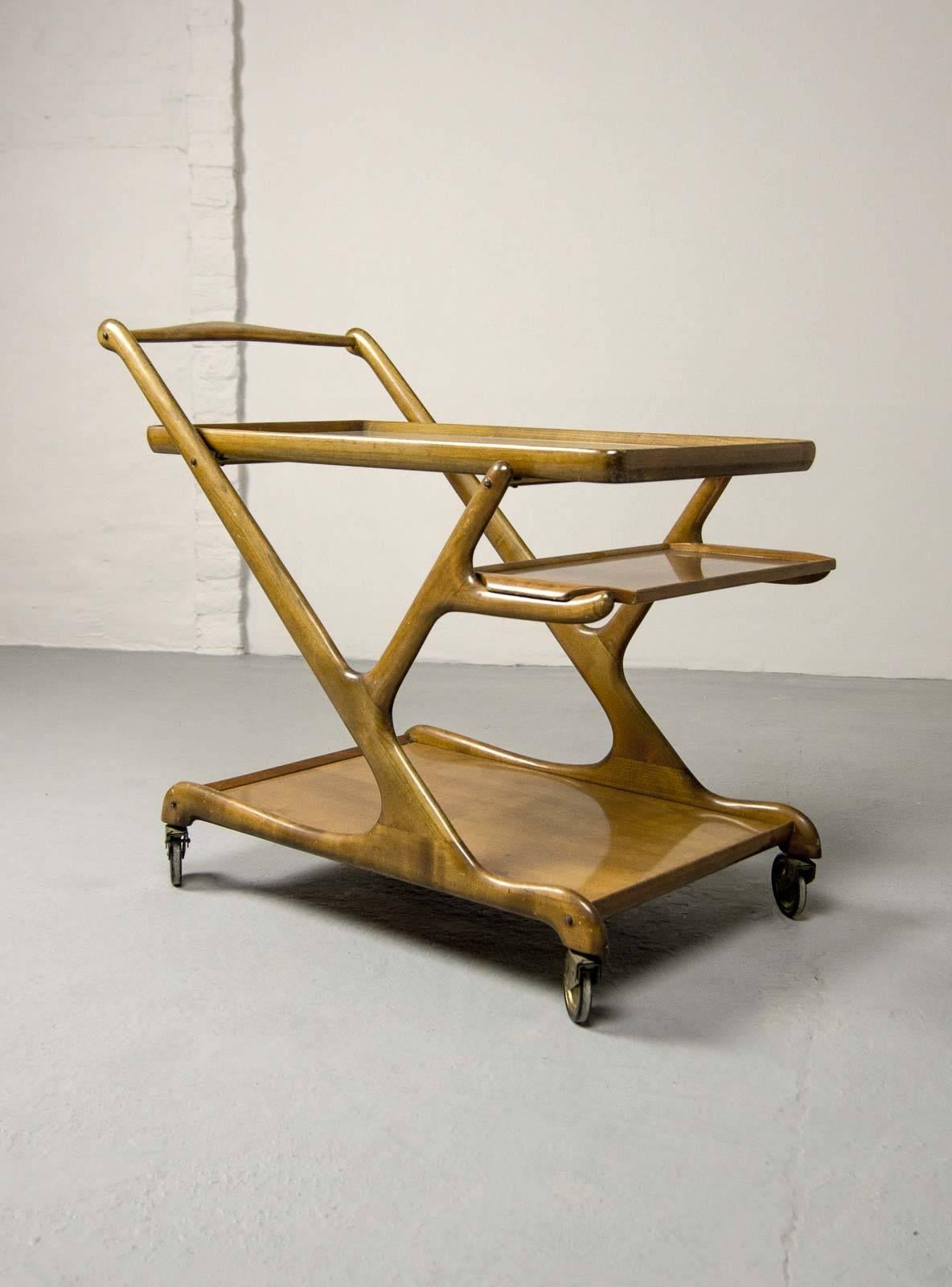 Mid-20th Century Mid-Century Walnut Bar Trolley by Cesare Lacca for Cassina