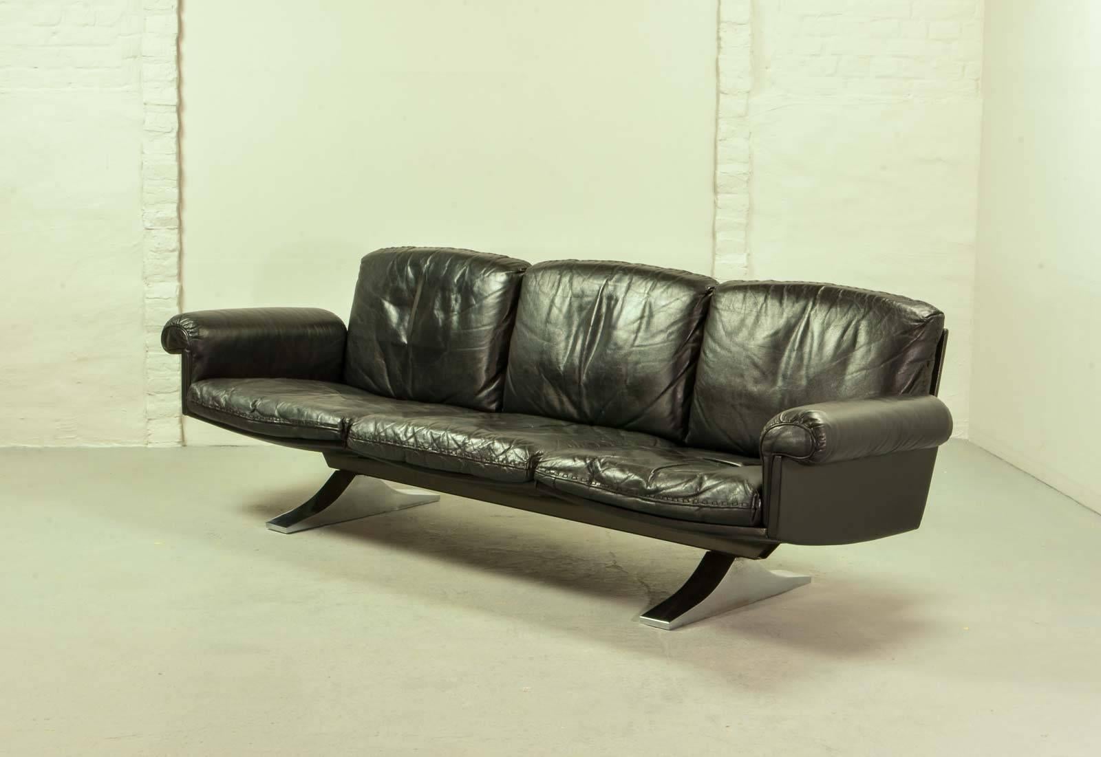 Mid-Century Modern Mid-Century Black Leather Three-Seat Sofa DS35 by De Sede, 1960s