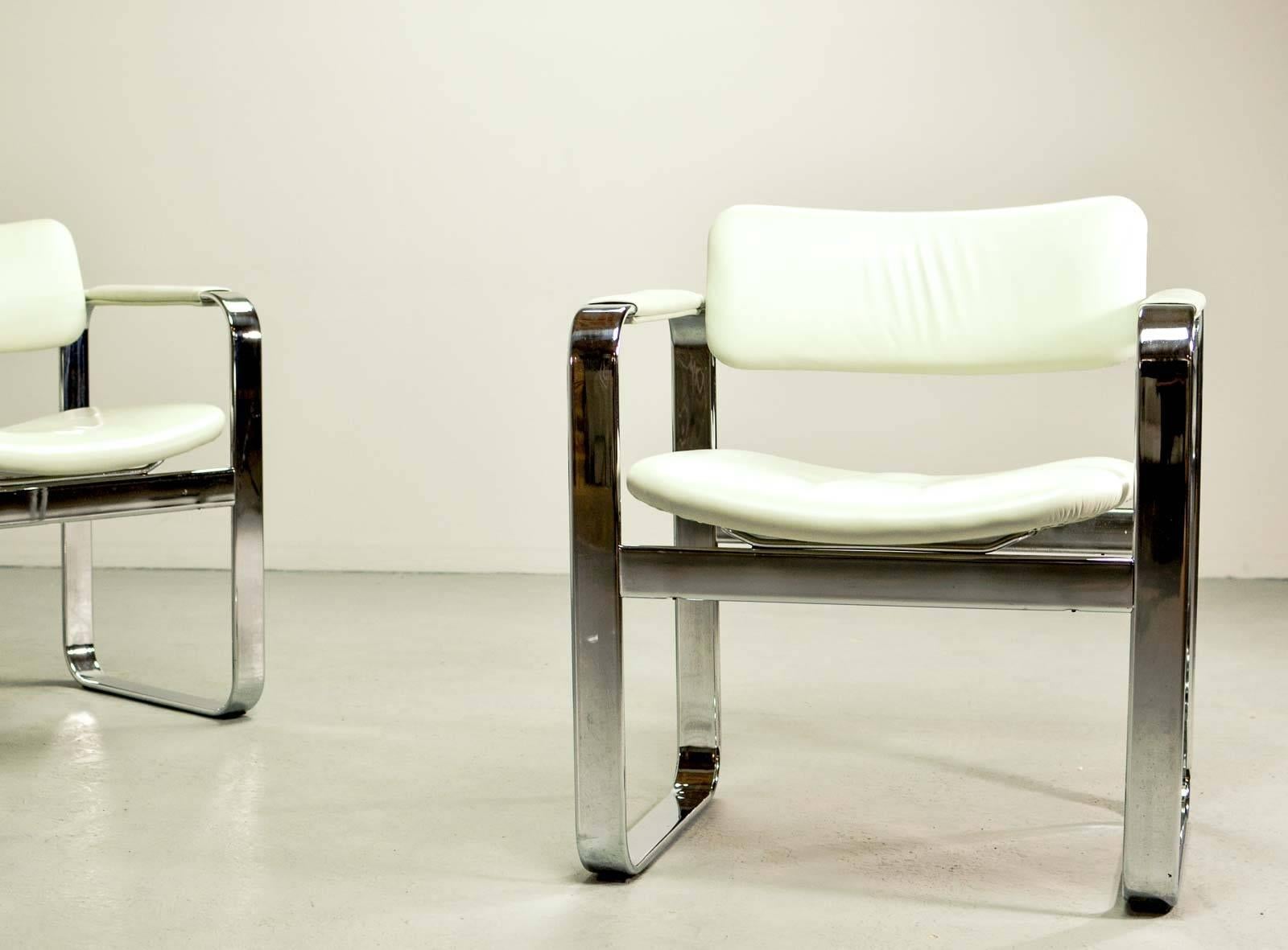 Mid-20th Century Mid-Century Chromed Steel Executive Armchairs by Eero Aarnio for Mobel Italia