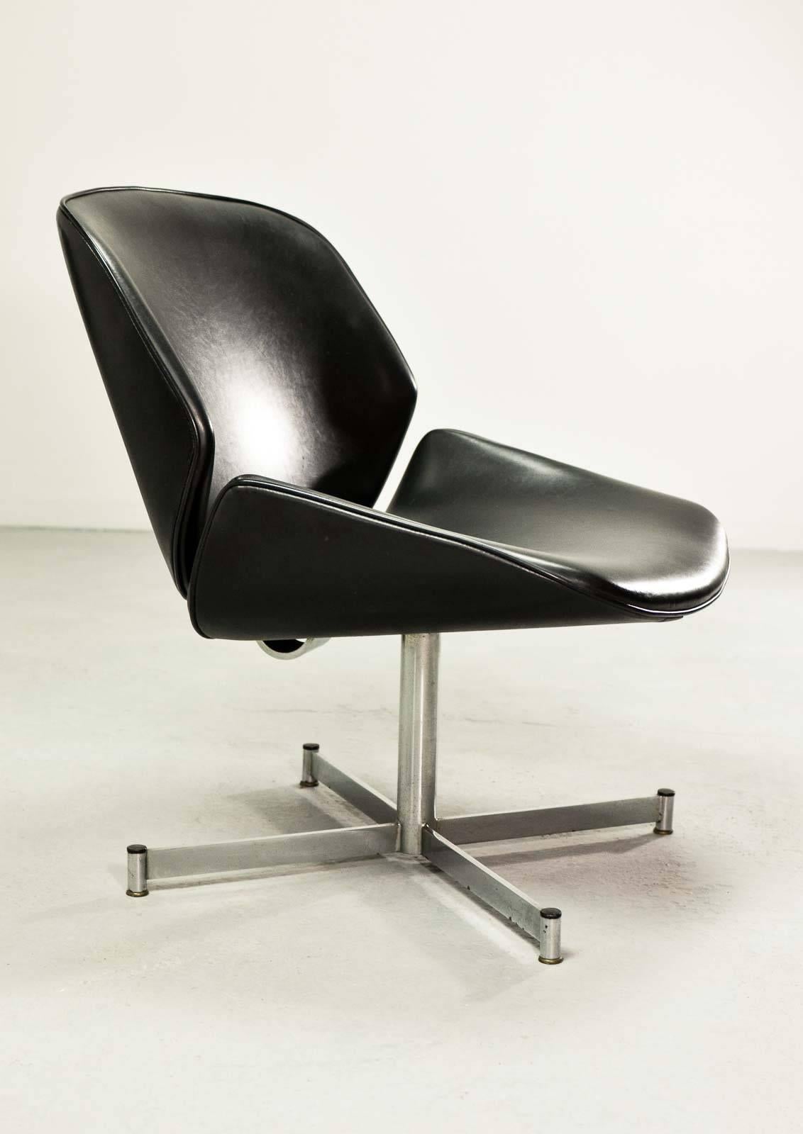 Steel Mid-Century Dutch Design Side Chairs by Geoffrey Harcourt for Exquis / Artifort