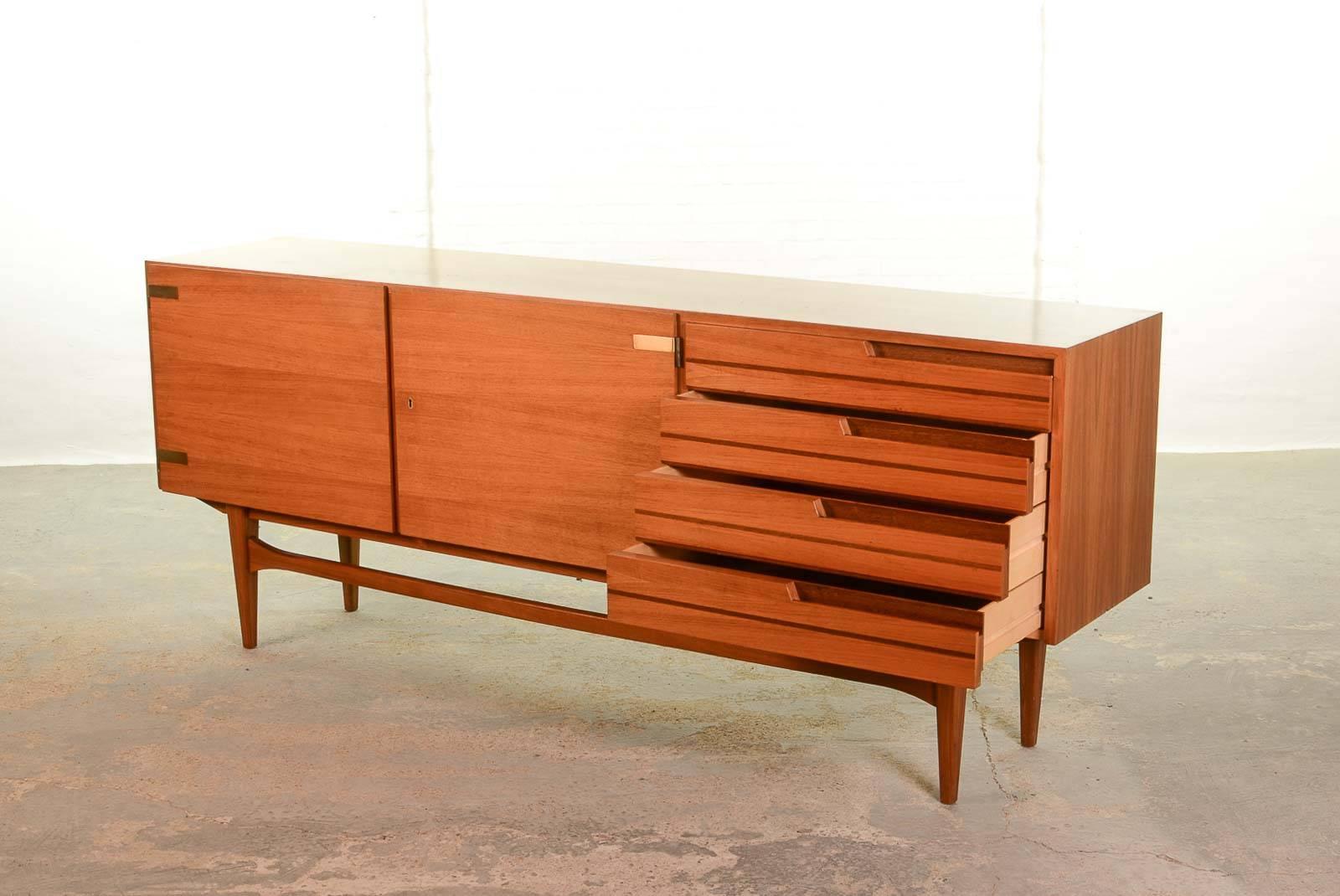 Mid-Century Modern Distinguished Mid-Century Satinwood and Brass Sideboard with Duotone Drawers For Sale