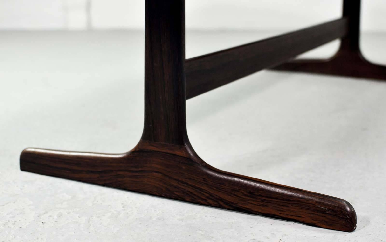 Wood Large Dutch Design Rosewood Coffee Table Produced by Fristho for Topform, 1960s