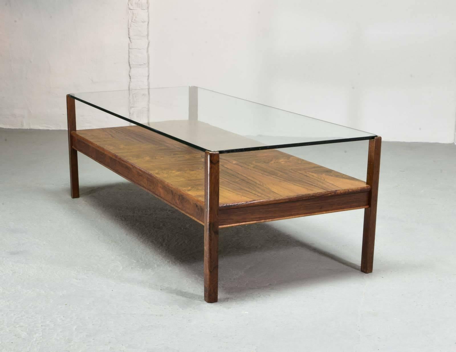 Stunning Dutch Design Rosewood Coffee Table with Glass Top for Fristho, 1960s In Good Condition In Maastricht, NL