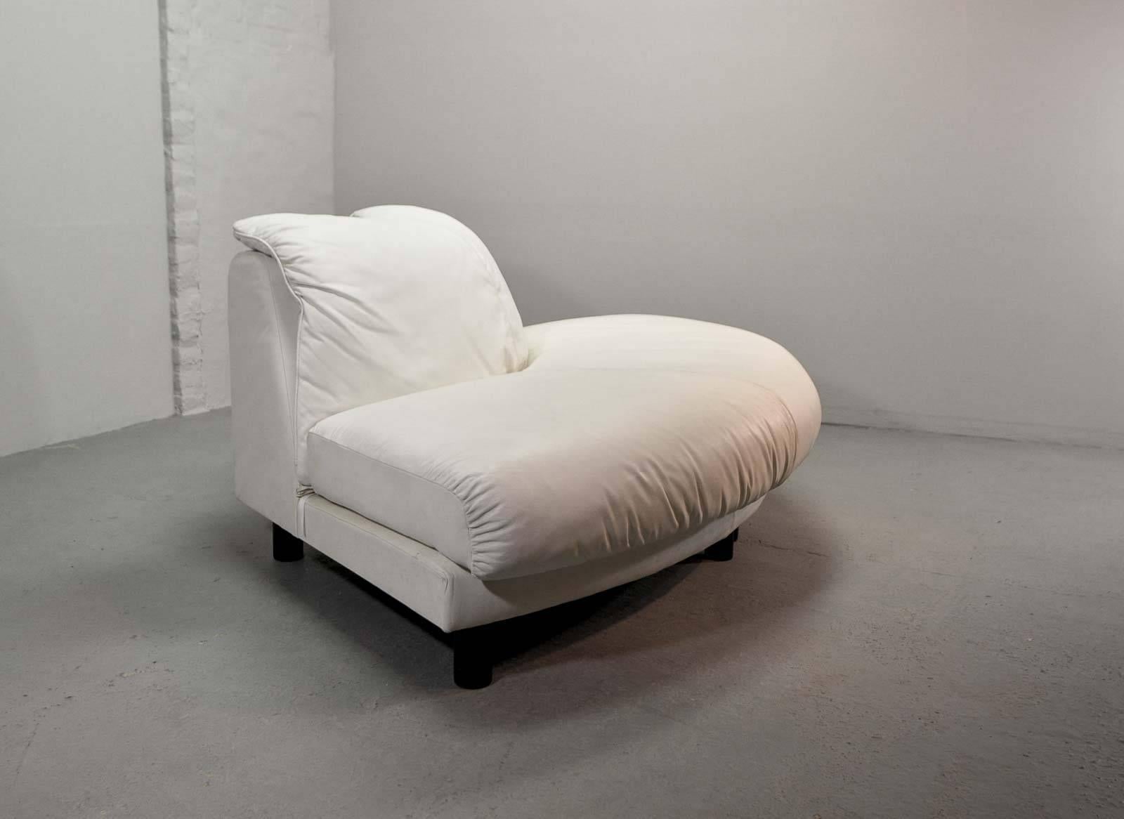 Rare and Fantastic Circular White Leather Sectional Italian Lounge Sofa, 1970s 1