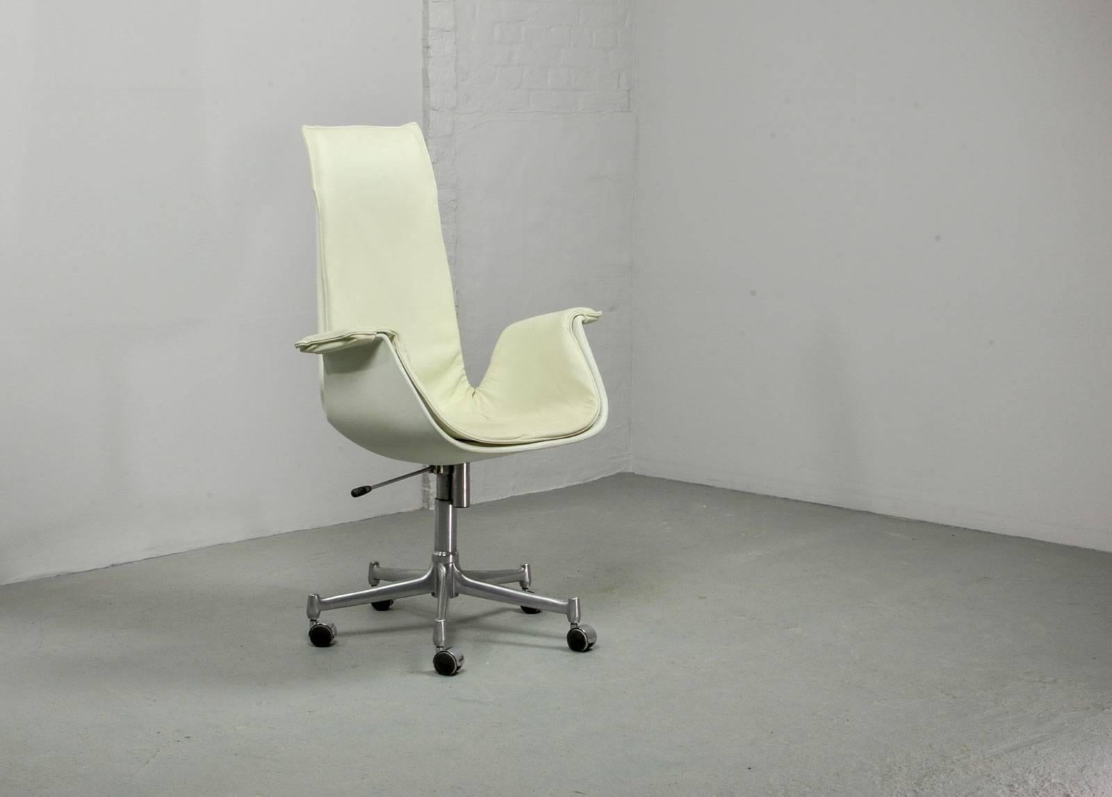 Mid-Century Modern White Leather High Back Preben Fabricius Bird Chair for Alfred Kill Int., 1960s