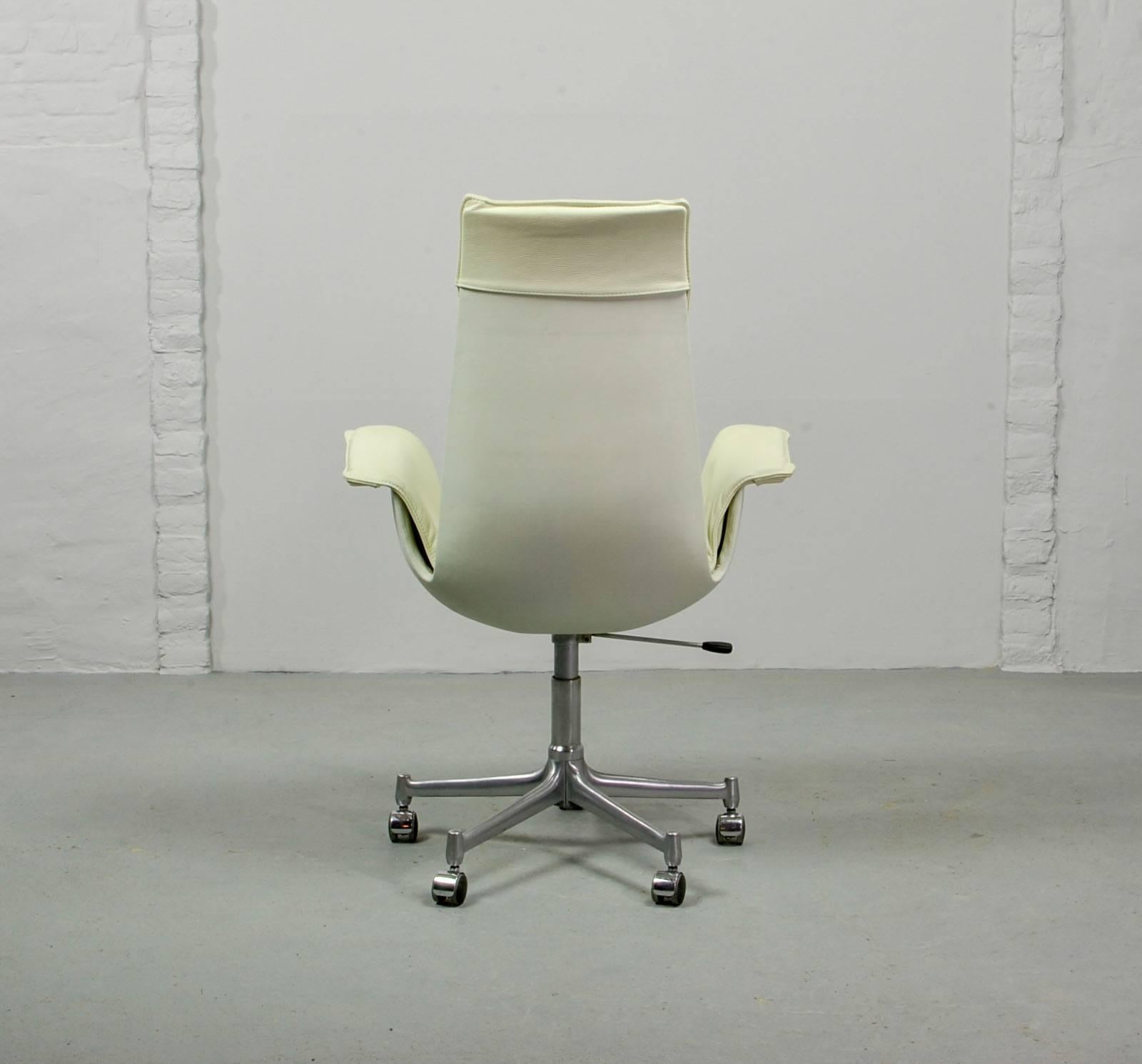 German White Leather High Back Preben Fabricius Bird Chair for Alfred Kill Int., 1960s