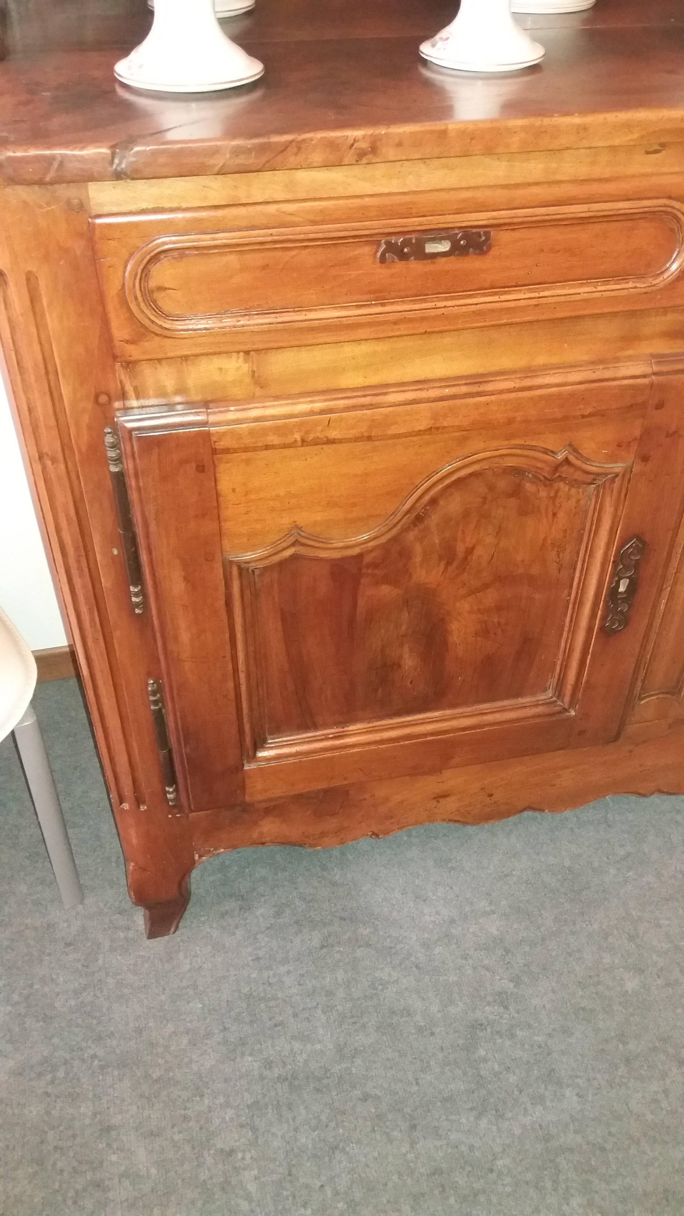18th Century Carved Walnut Wood Provincial French Credenza, 1770 In Excellent Condition For Sale In Wyboston Lakes, GB