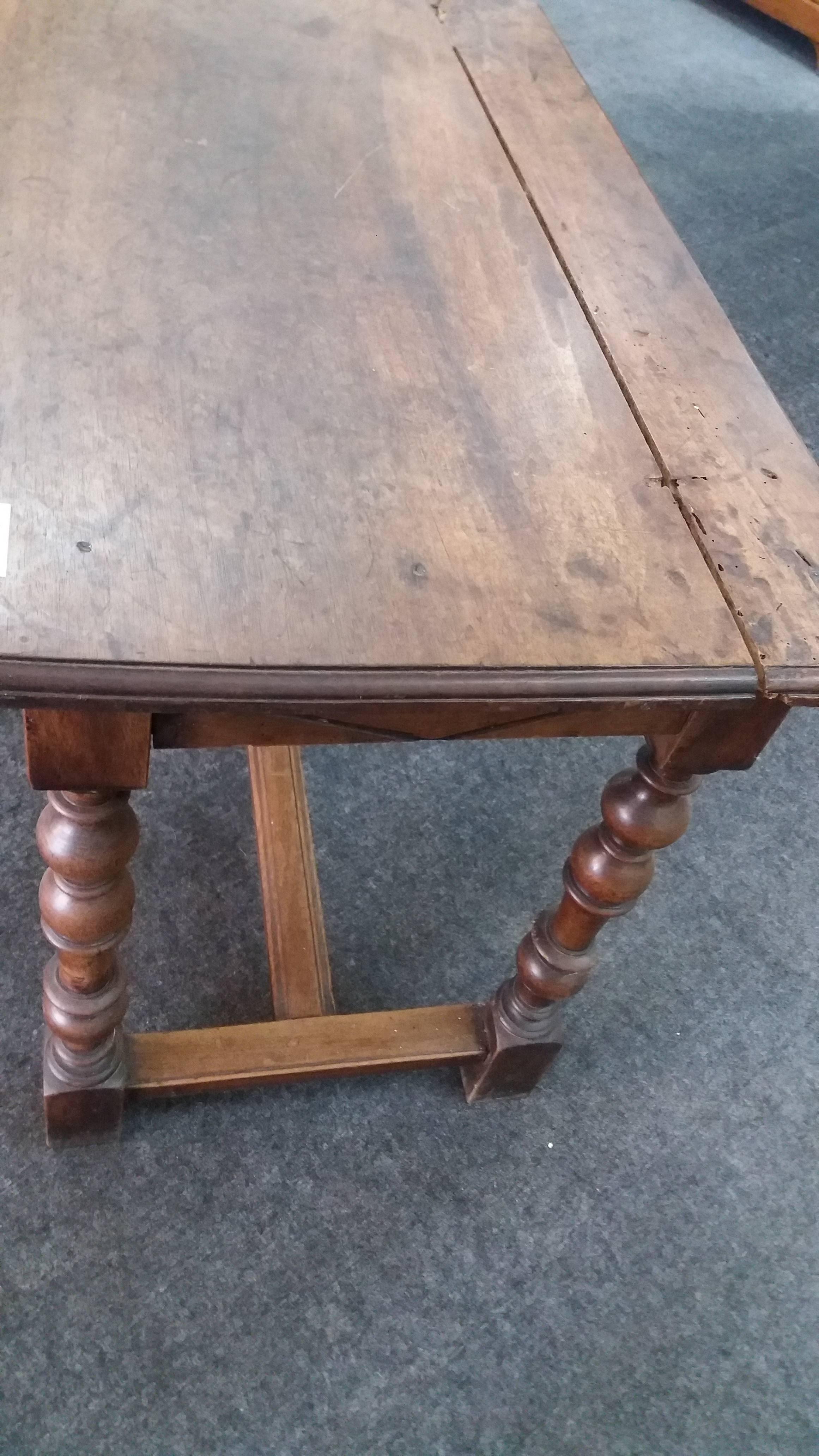 18th Century Louis XIV Walnut Wood French Desk, 1790s For Sale 1