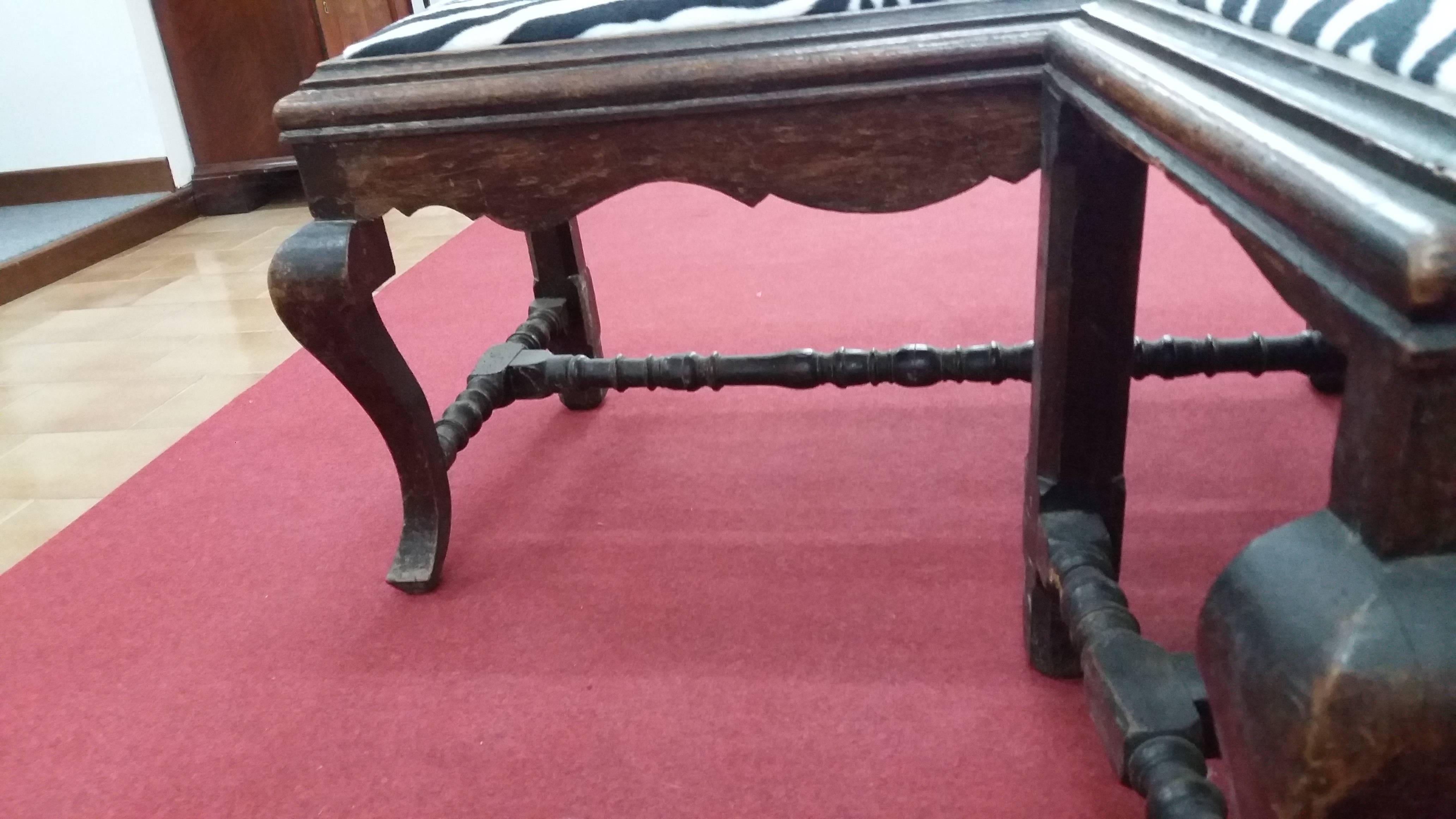 Pair of  18th Century Louis XIV Walnut Wood Italian Benches, 1750s For Sale 1