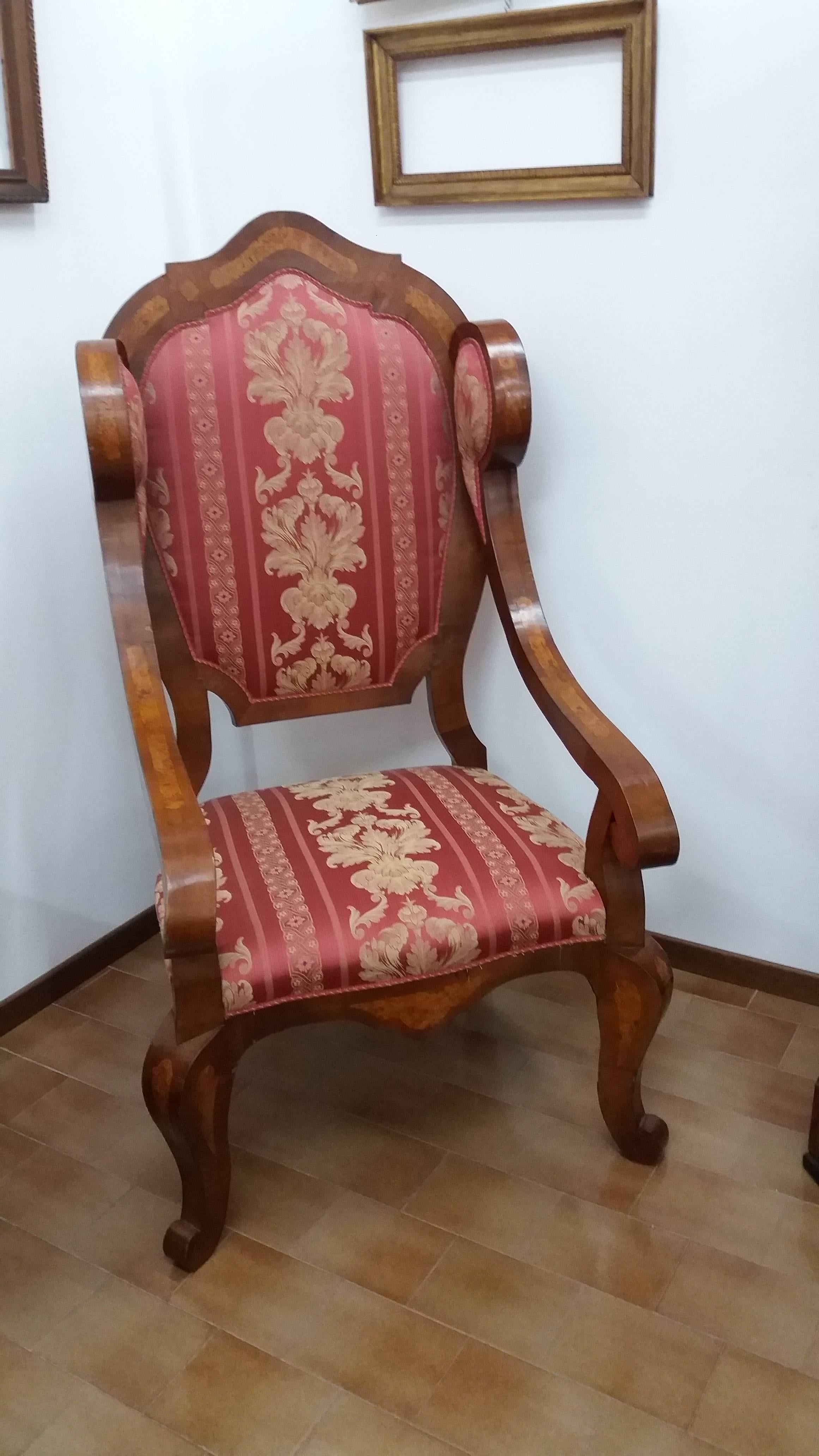 Pair of Austrian thrones in elm and elm root
We found them in Austria in a castle we have restored them
They are suitable for a big house or for a Church or Hotel
They are made in 1840.
  