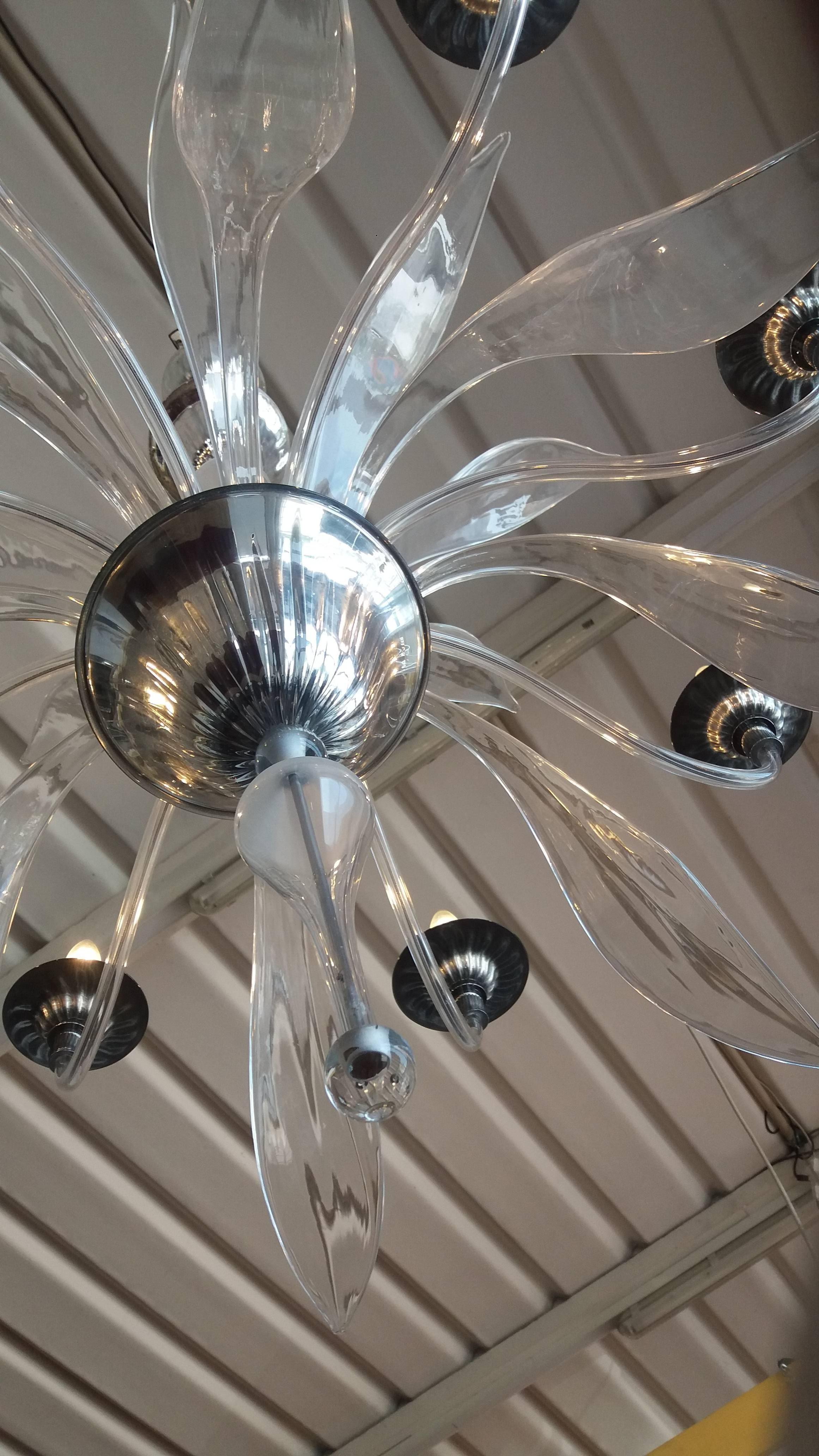Eight Lights Modern Murano Glass Italian Chandelier For Sale 2