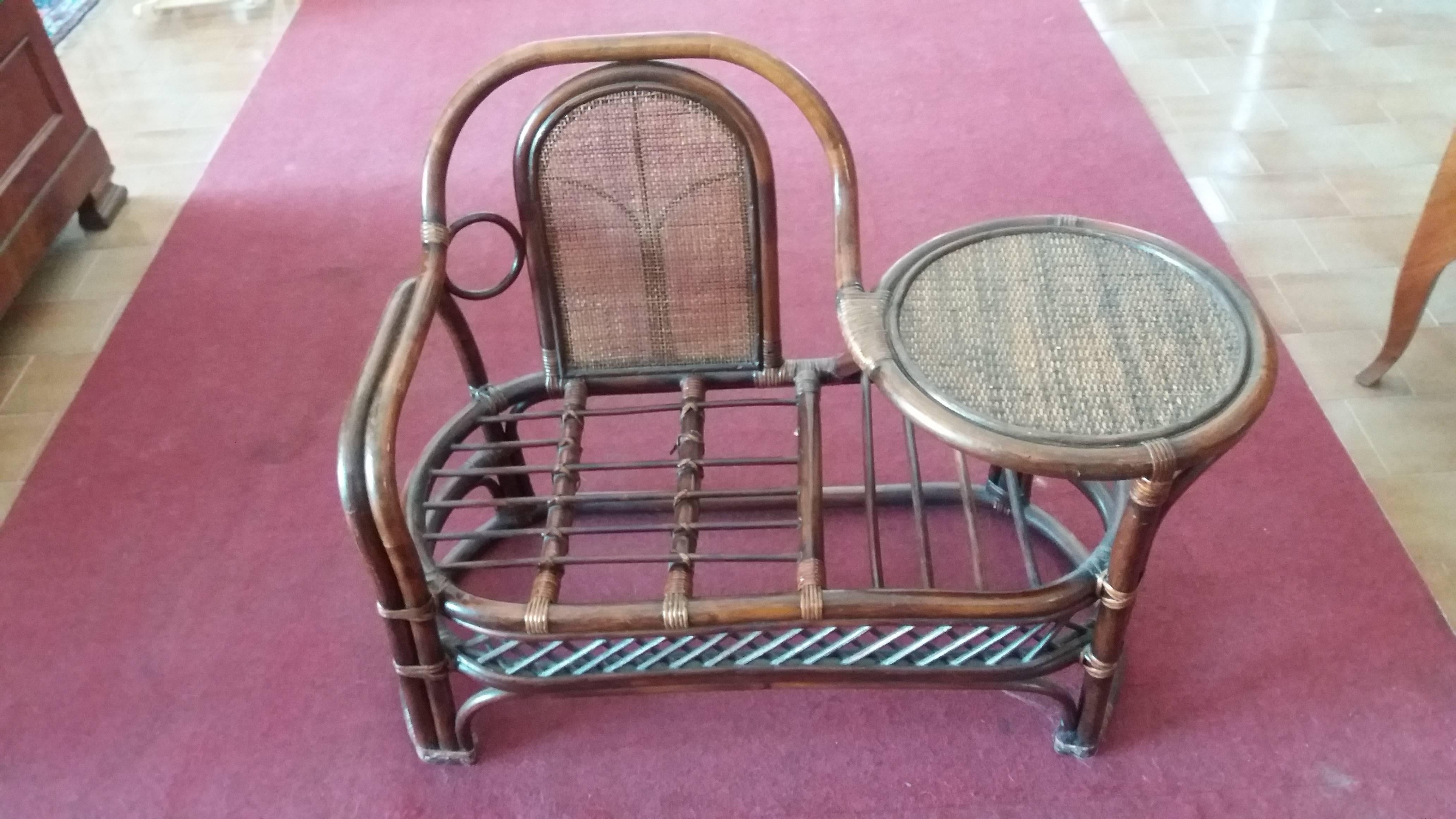 20th Century Italian brown Baby Wicker Chair For Sale 2