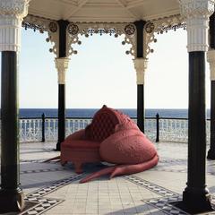 Le canapé Crapaud de Maximo Riera, fabriqué sur commande, 21e siècle