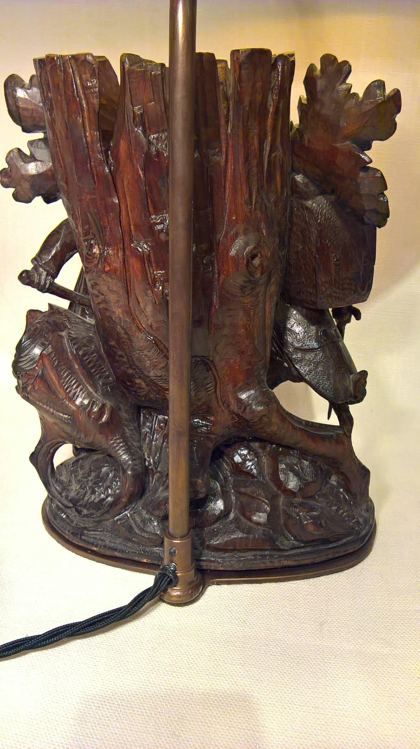 Black Forest  Swiss Table Lamp Wood Hand-Carved Sculpture 2