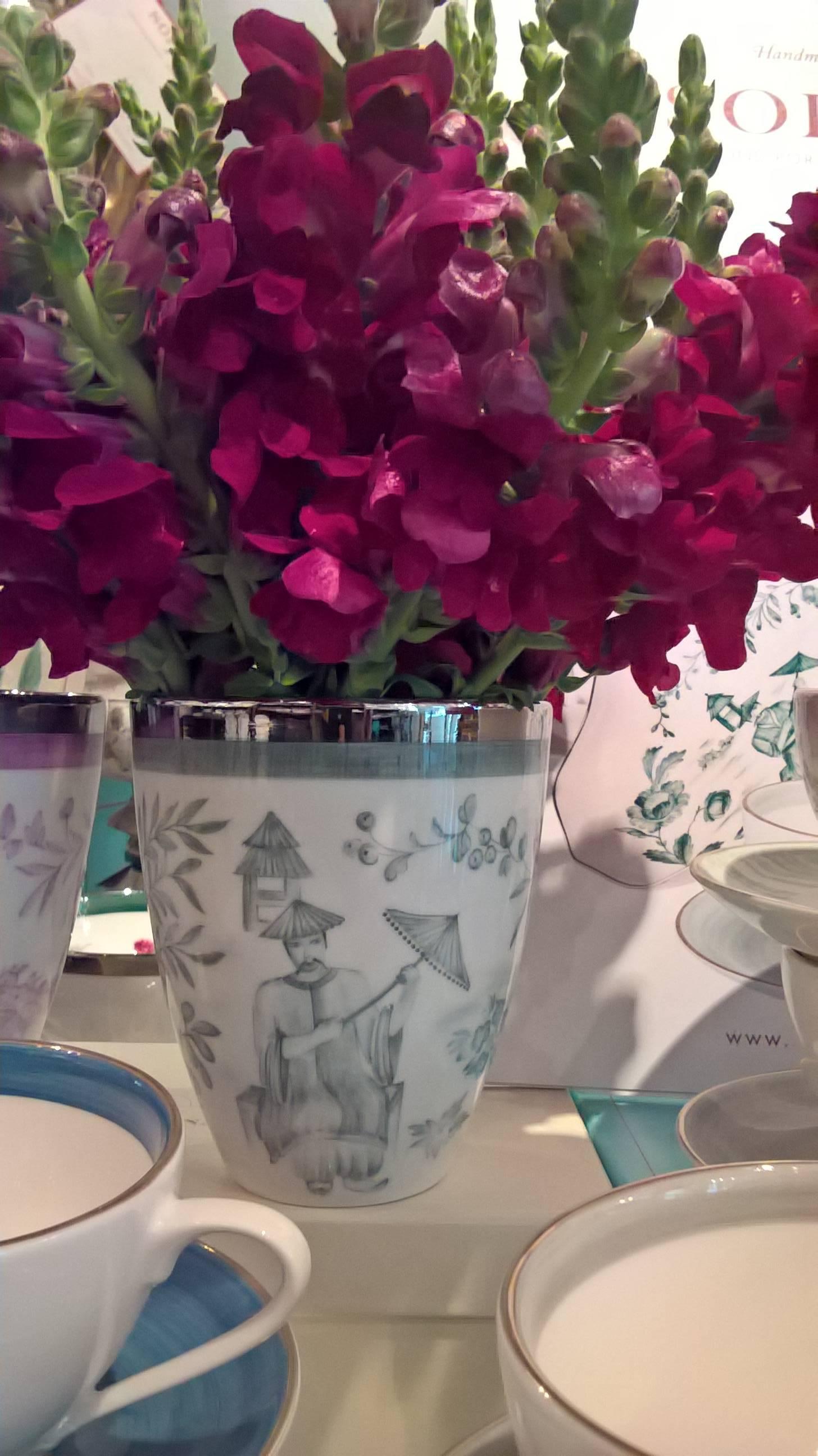 Chinoiserie Handpainted Porcelain Vase Sofina Boutique Kitzbuehel In New Condition For Sale In Kitzbühel, Tirol