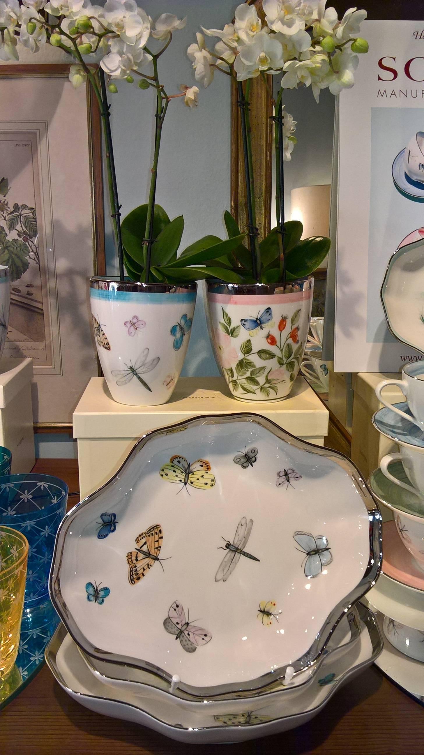 Piatto moderno in porcellana tedesca con scarabei di Sofina Porcelain Kitzbuehel in vendita 2