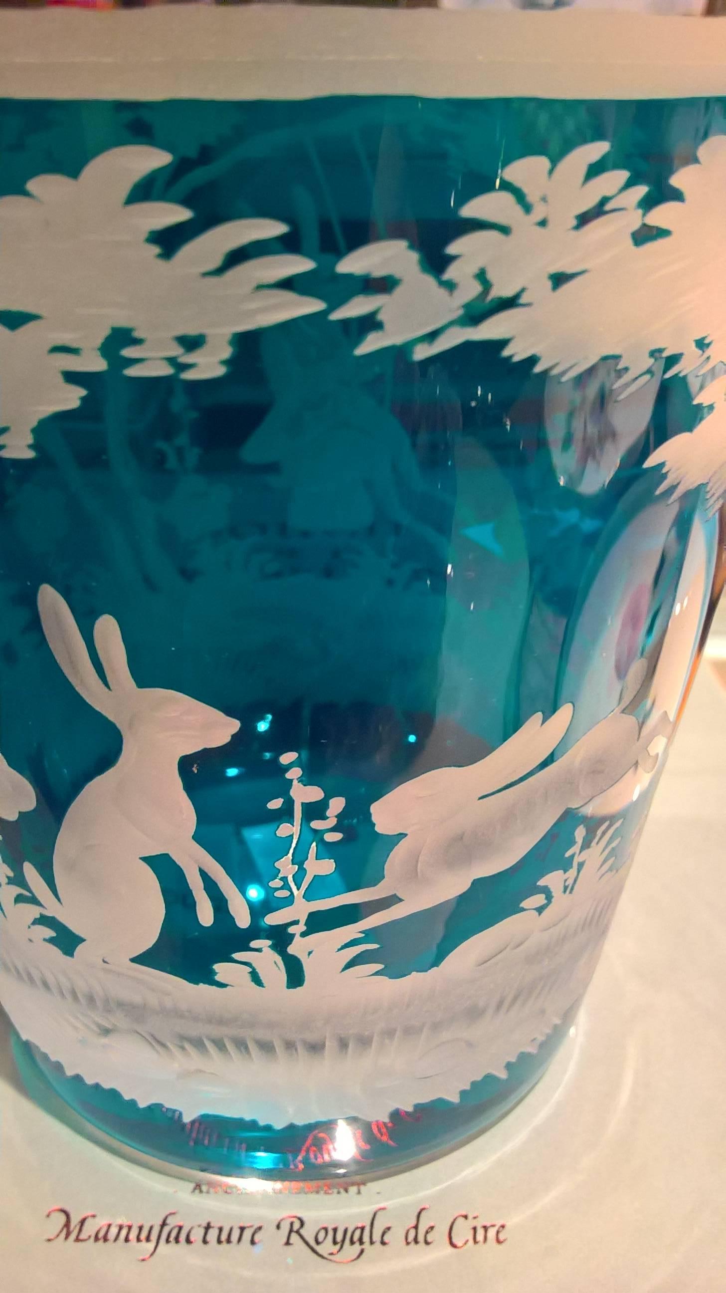 Country Crystal Vase with Easter Rabbit Decor in Blue Sofina Boutique Kitzbuehel For Sale 2