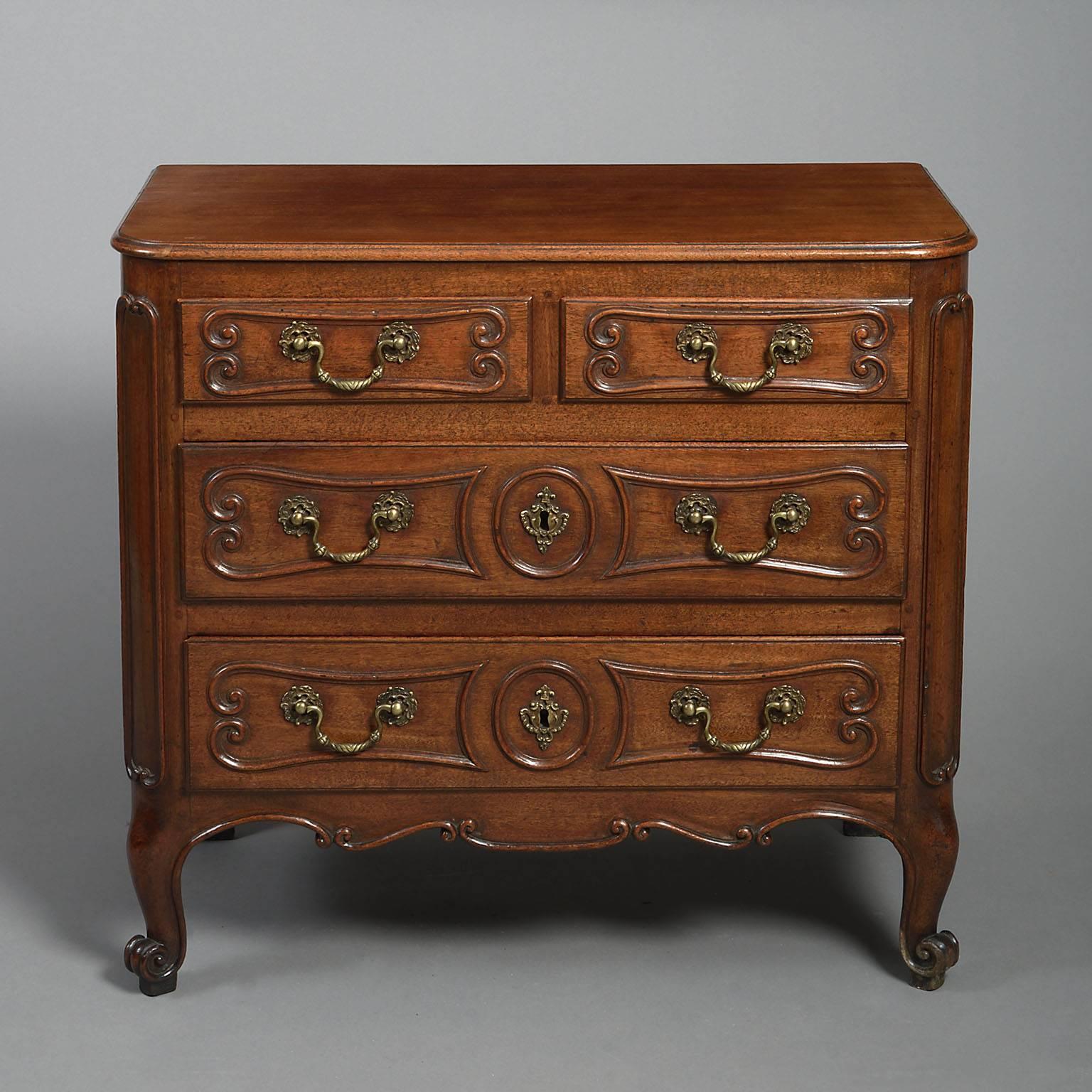 Small 18th century Louis XV Provincial walnut commode

The two short above two long drawers with shaped mouldings and with panelled sides raised on cabriole legs. Perfect dimensions for use at a bedside,
circa 1750.
Origin: France.

Measures:
