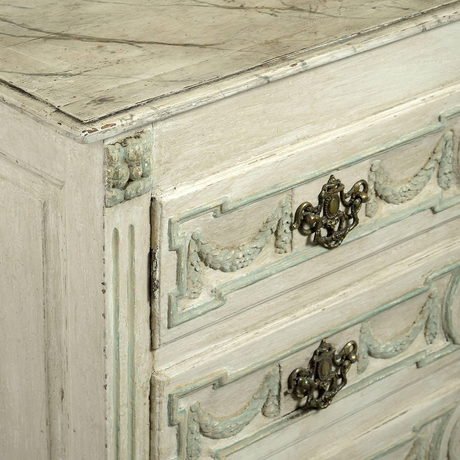 18th Century Louis XVI Painted Side-Cabinet In Excellent Condition For Sale In London, GB