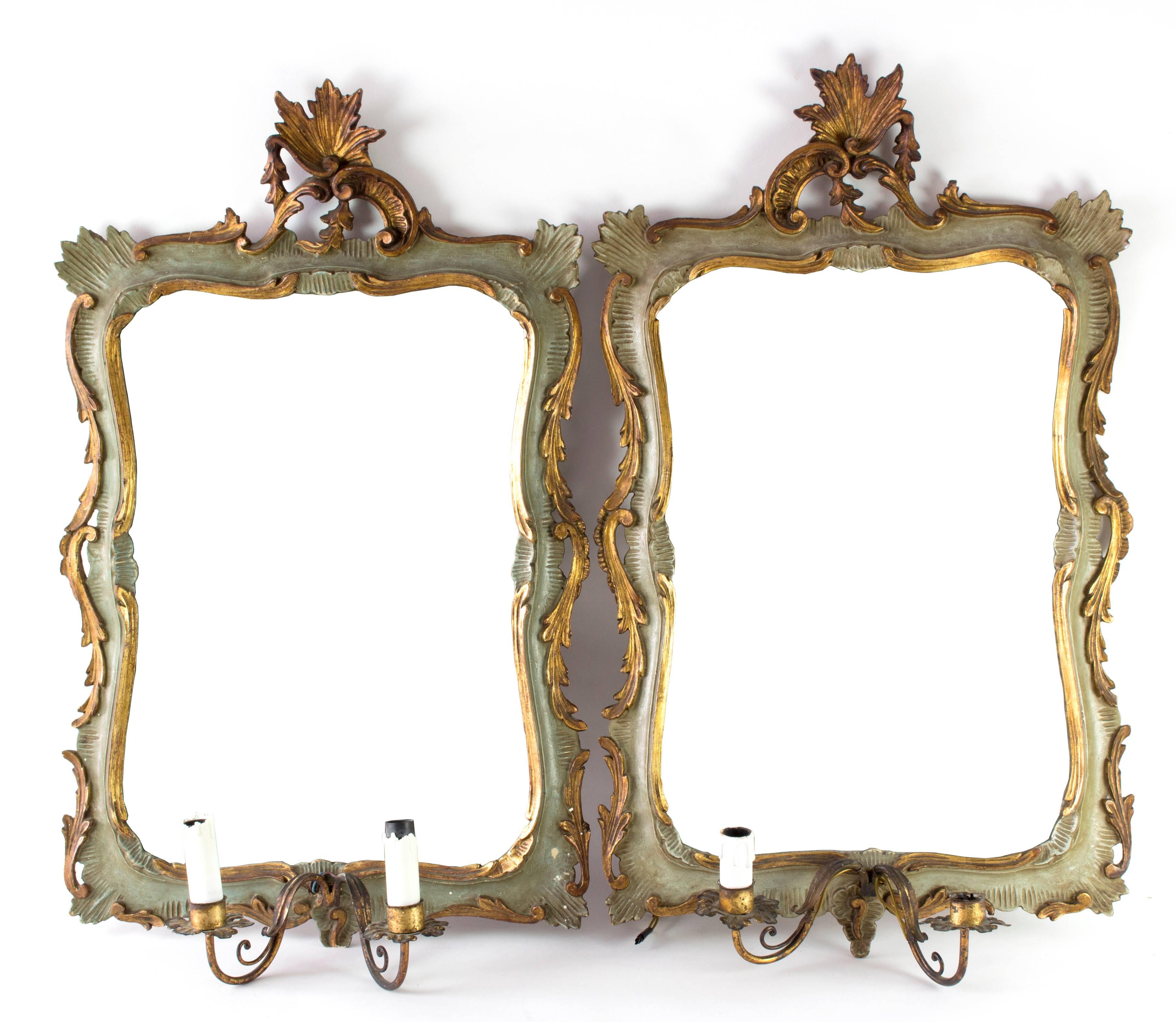 Rococo Set of Four Venetian Painted Girandoles or Wall Lights For Sale