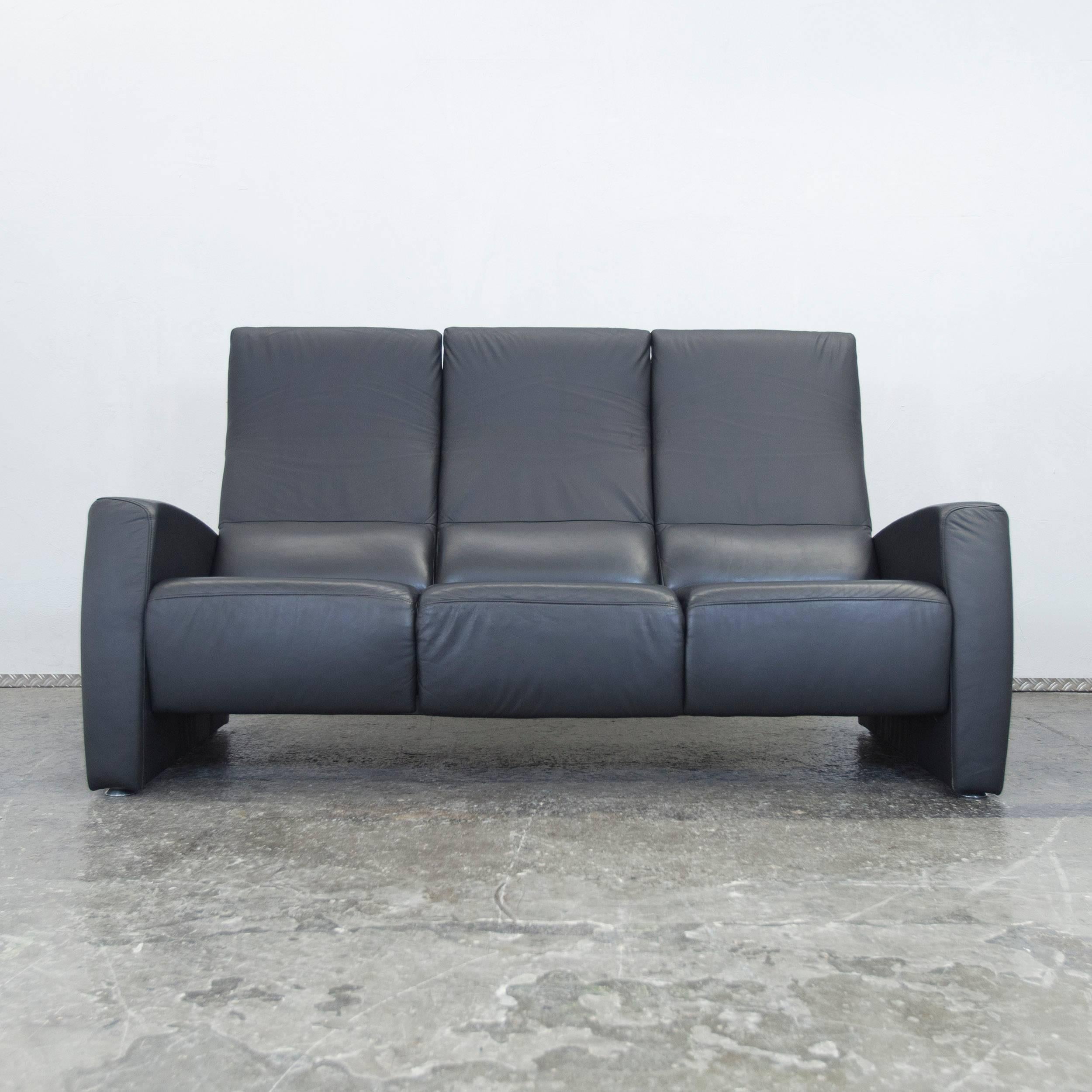 Designer Leather Sofa Black Three-Seat Couch Function Modern In Excellent Condition For Sale In Cologne, DE