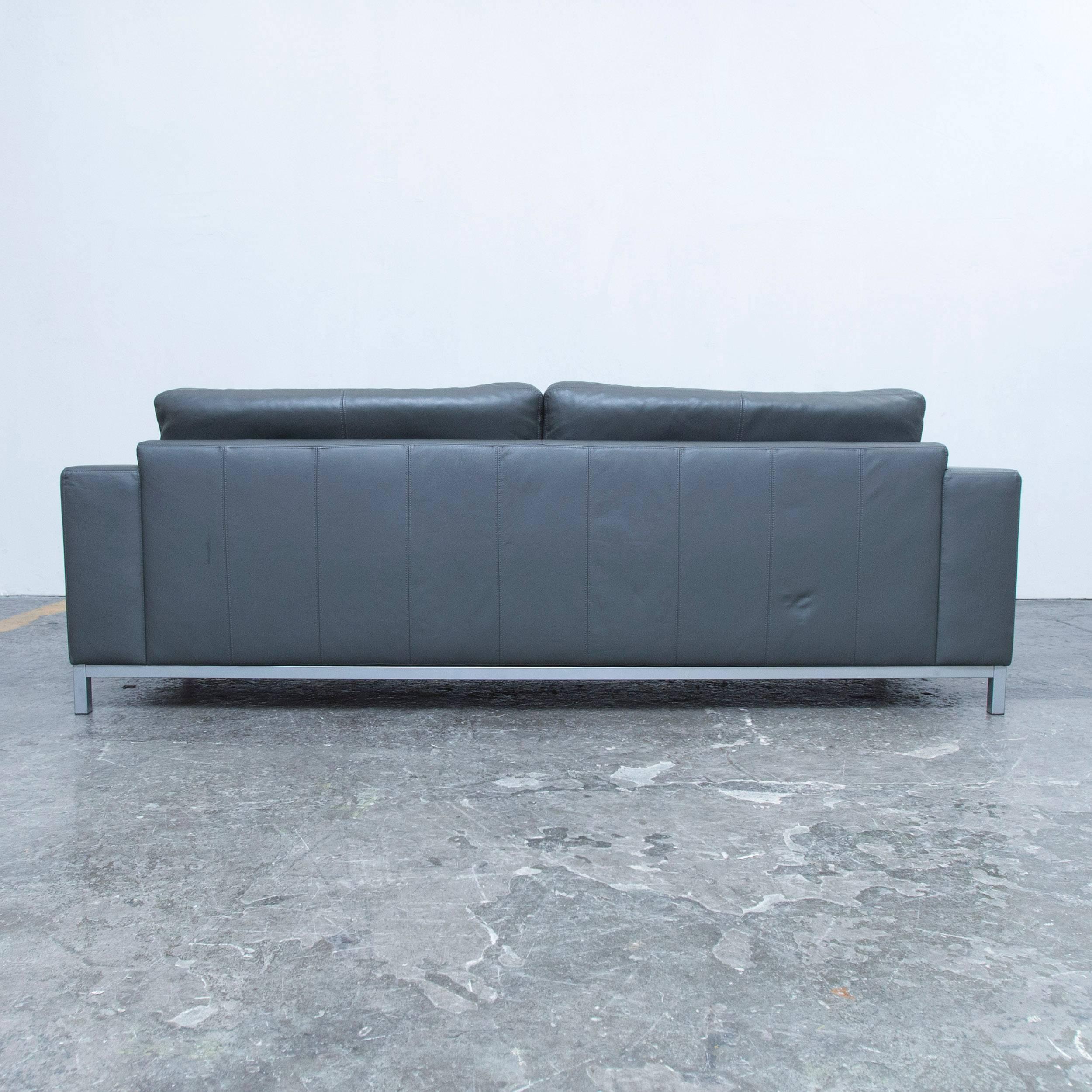 Machalke Designer Sofa in Grey Leather Three-Seat Couch, Modern For Sale 3