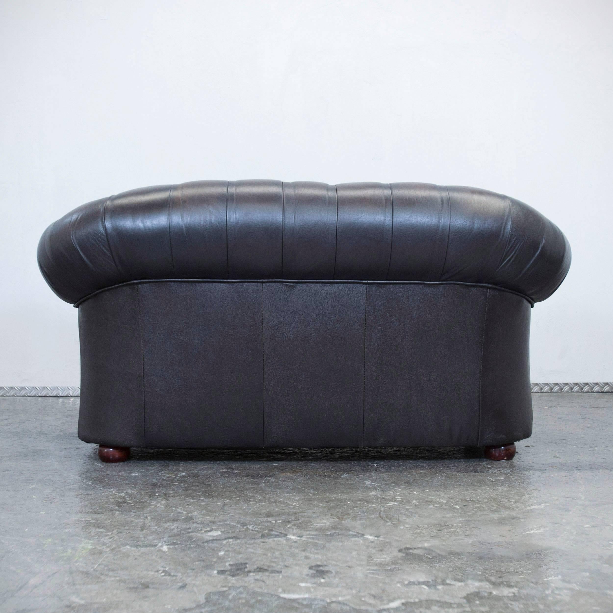 Centurion Chesterfield Leather Sofa Two-Seat Brown Vintage Modern In Good Condition In Cologne, DE
