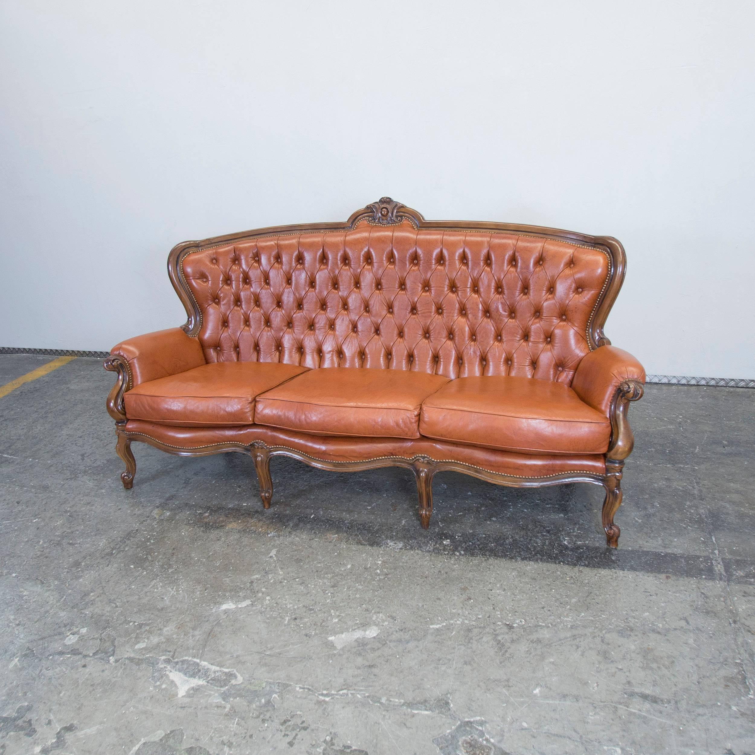 Chesterfield Leather Sofa Light Brown Three-Seat Couch Vintage Retro Wood In Good Condition In Cologne, DE