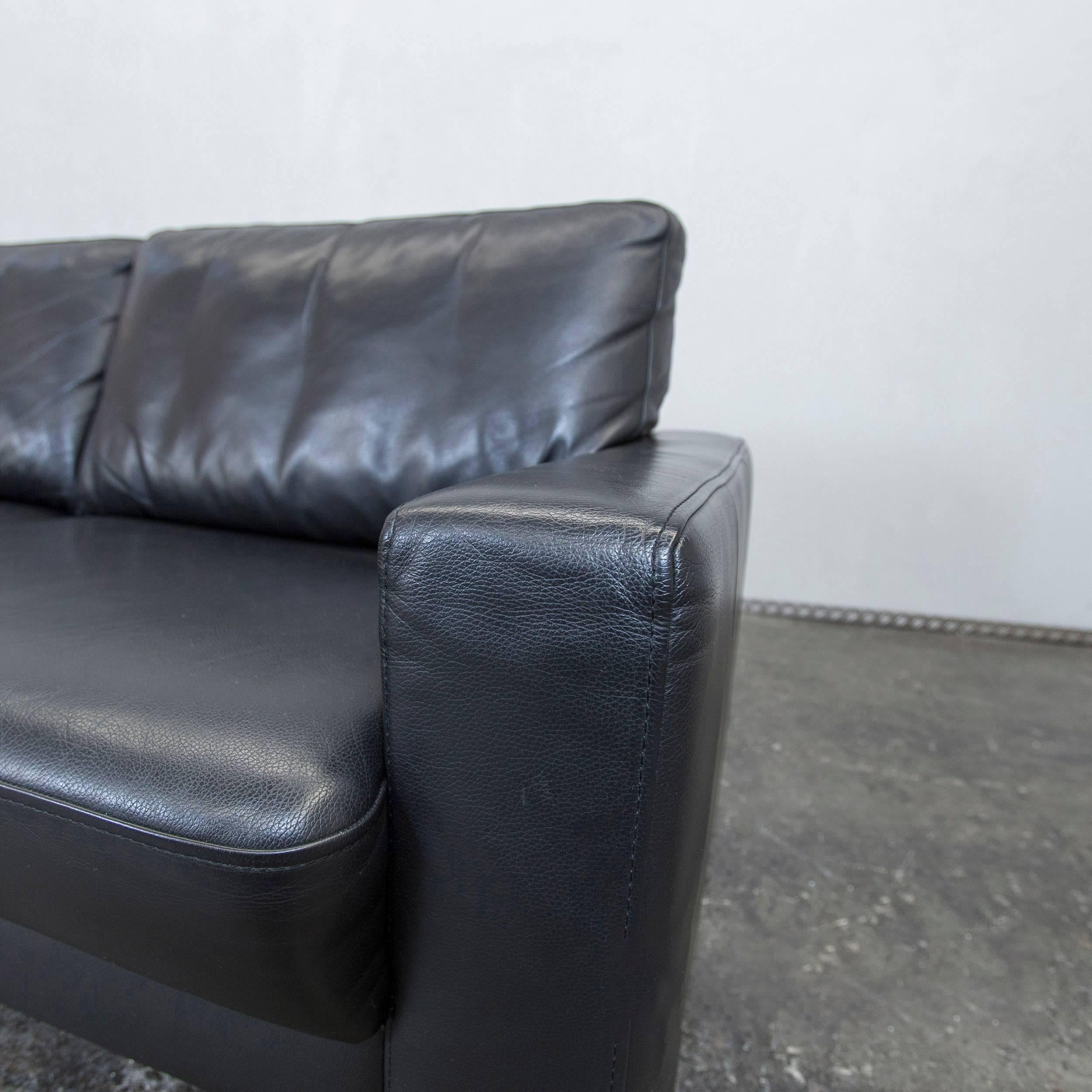 Contemporary Külkens & Sohn Designer Leather Sofa Black Two-Seat Couch Modern For Sale