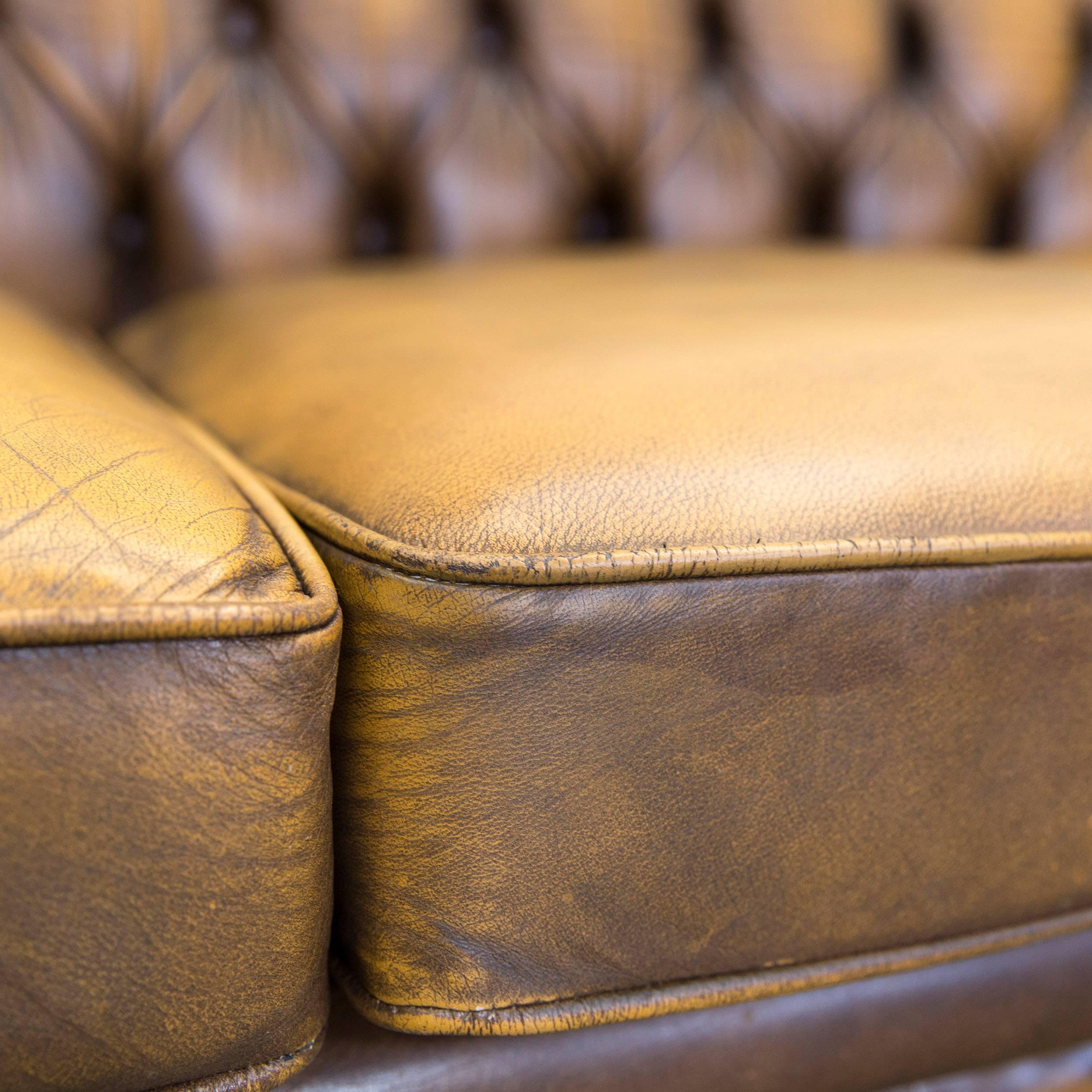 thomas lloyd leather sofas