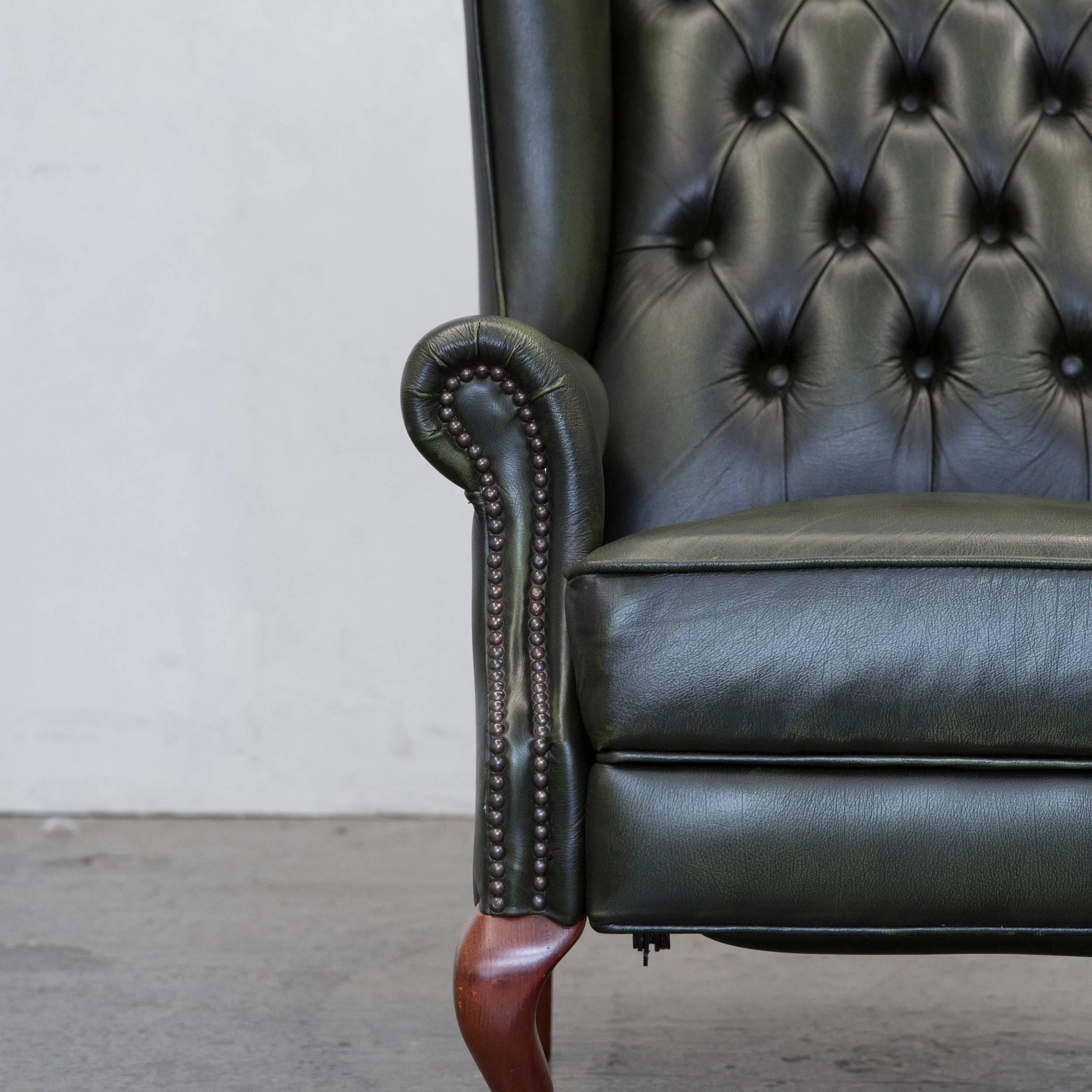 leather chesterfield recliner chair