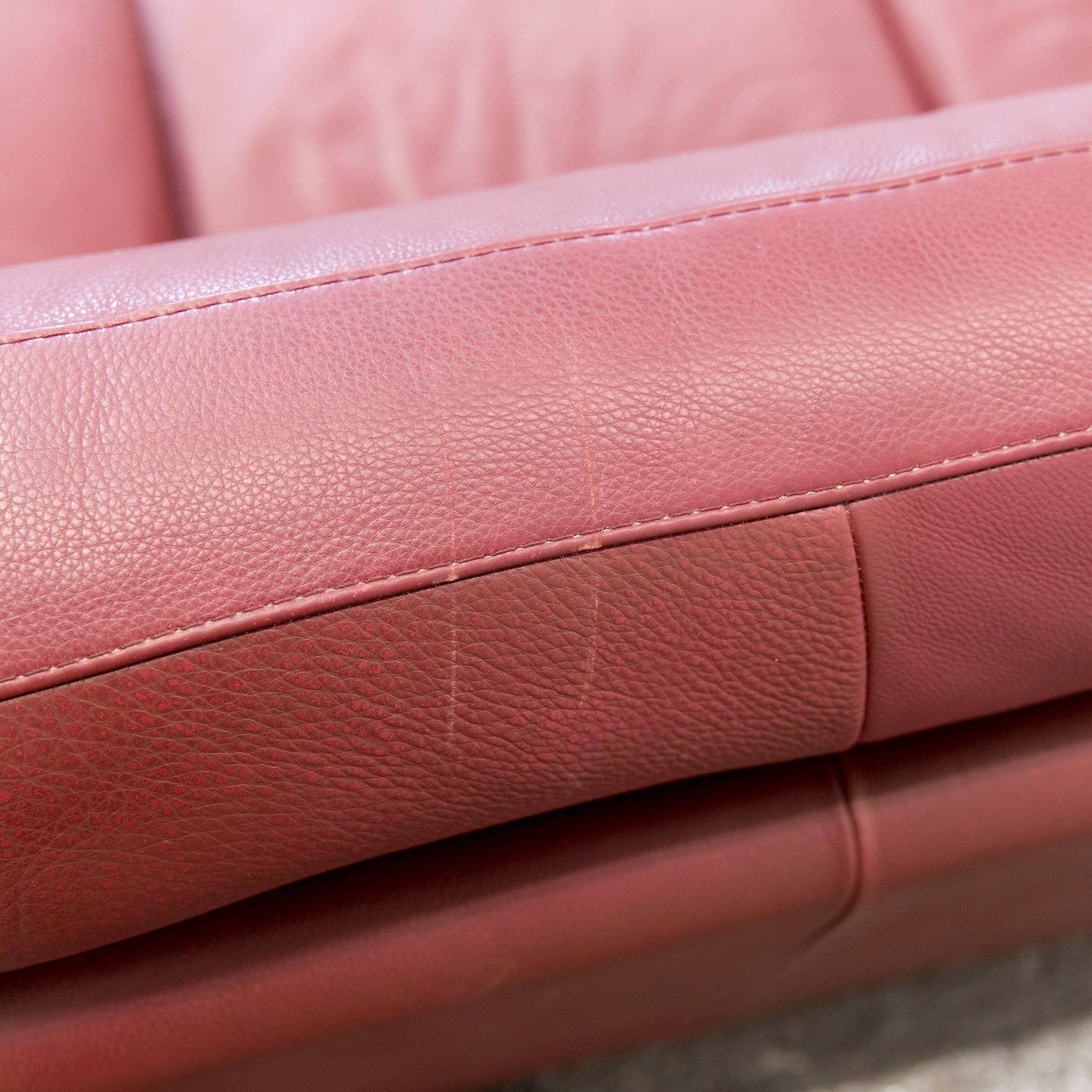 Natuzzi Designer-Leder-Dreisitzer-Couch Rot (21. Jahrhundert und zeitgenössisch)