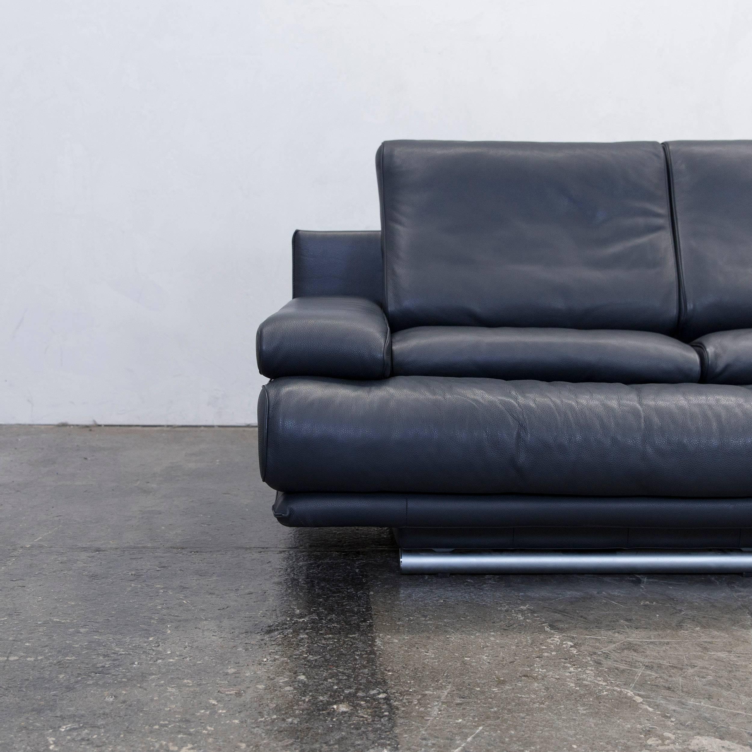 Rolf Benz 6500 Leather Sofa Black Two-Seat Couch Modern In Good Condition In Cologne, DE