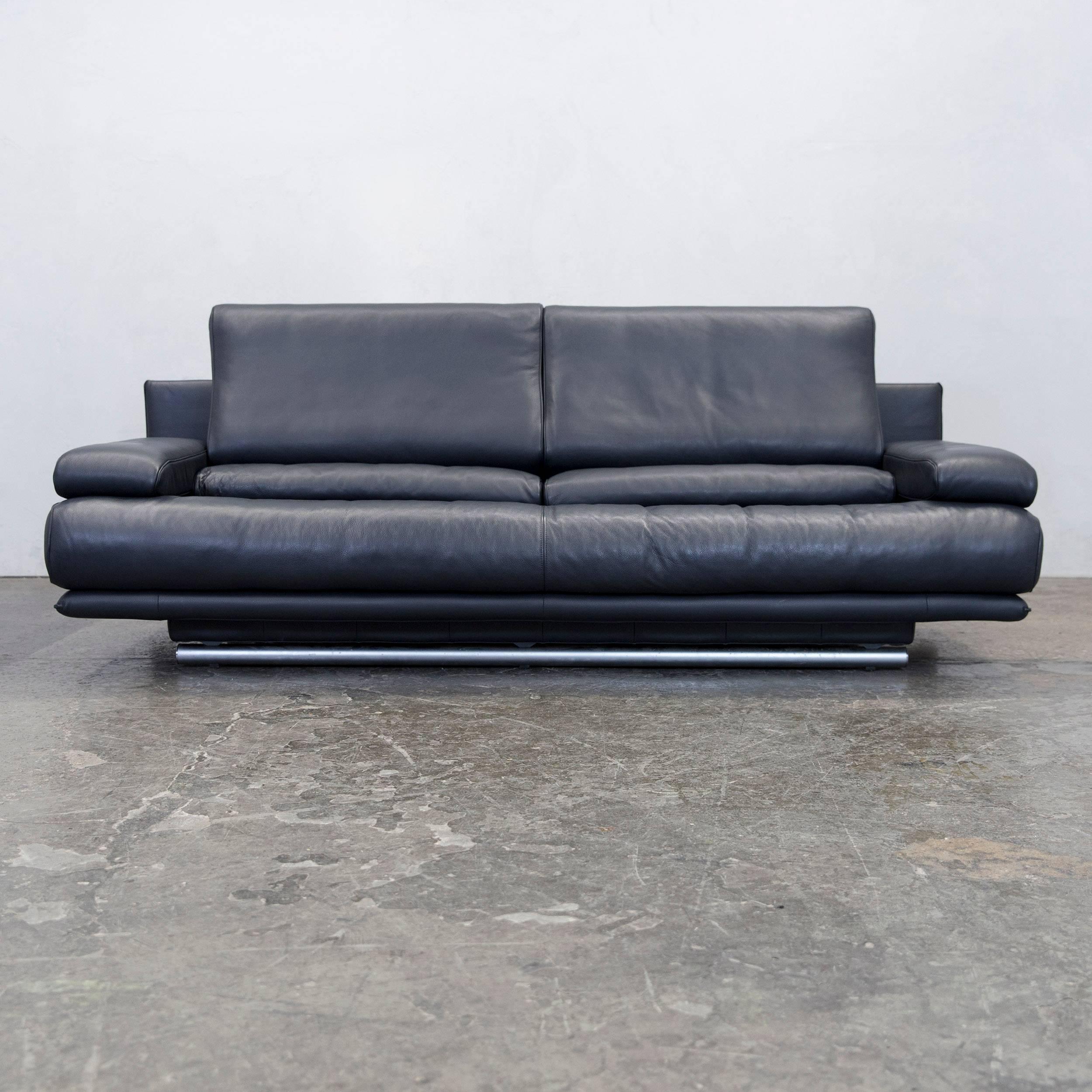 Contemporary Rolf Benz 6500 Leather Sofa Black Two-Seat Couch Modern