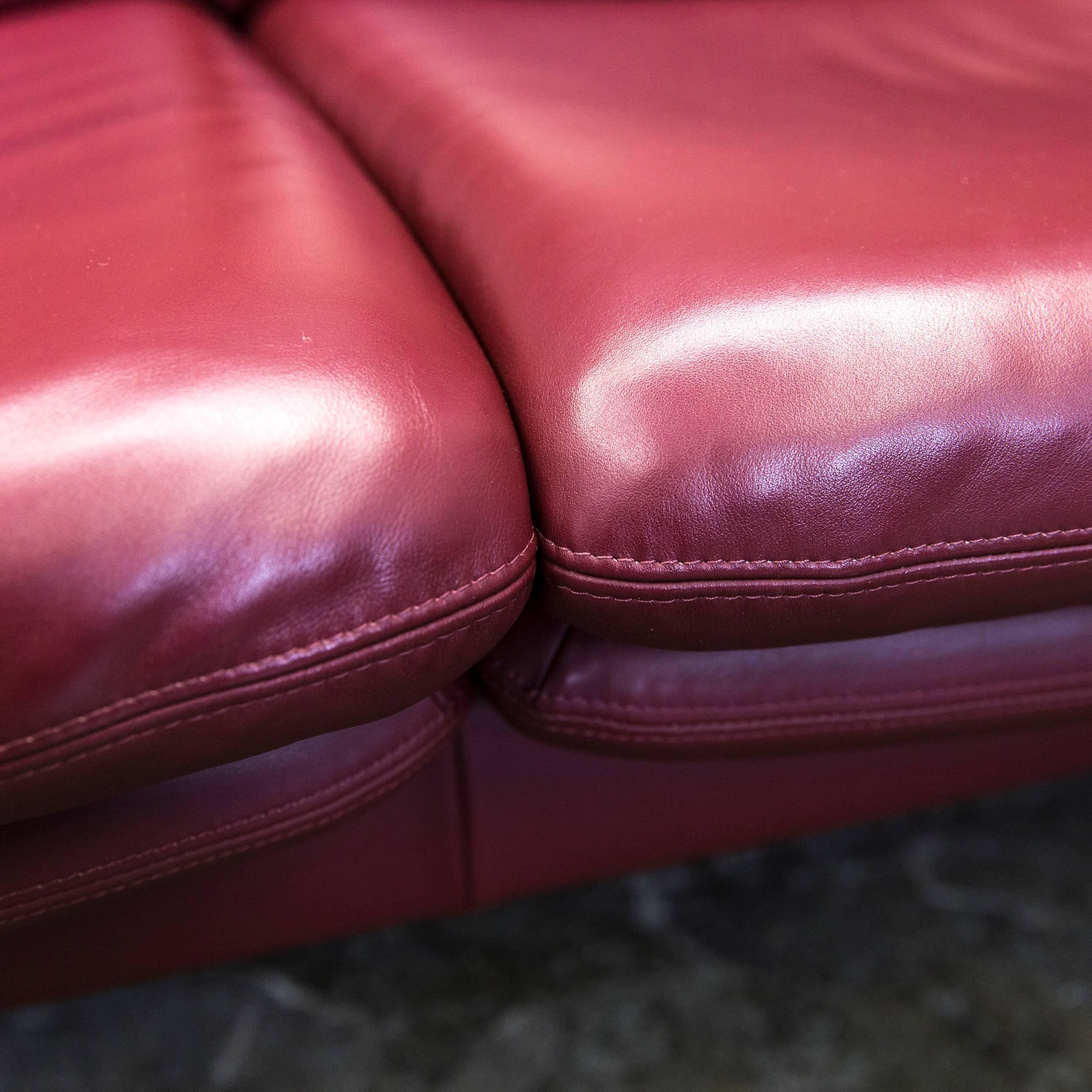 Contemporary Erpo Designer Sofa Leather Bordeaux Red Two-Seat Relax Function Couch Modern For Sale