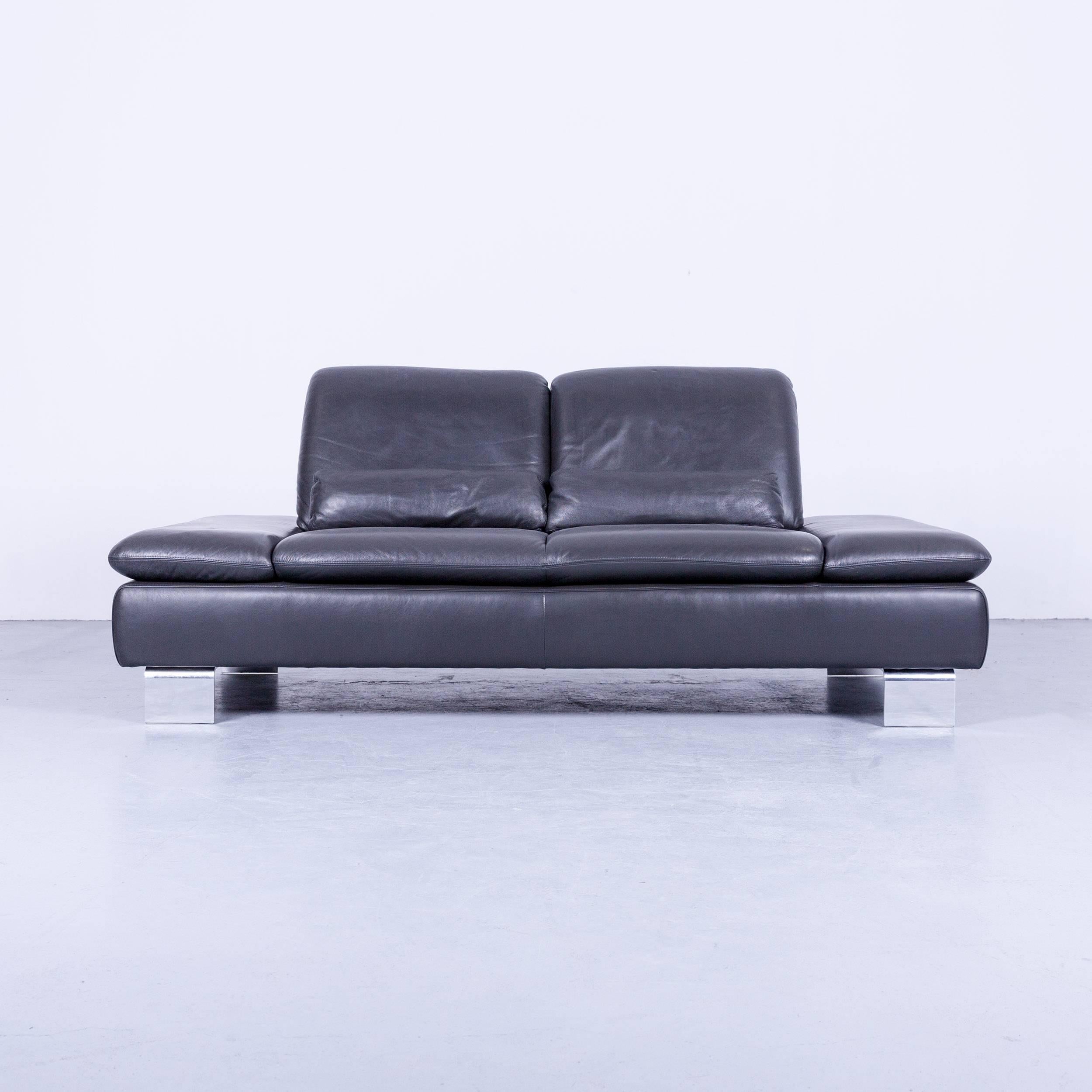 Willi Schillig Designer Sofa Two-Seat Grey Anthracite Leather Couch Function In Good Condition For Sale In Cologne, DE