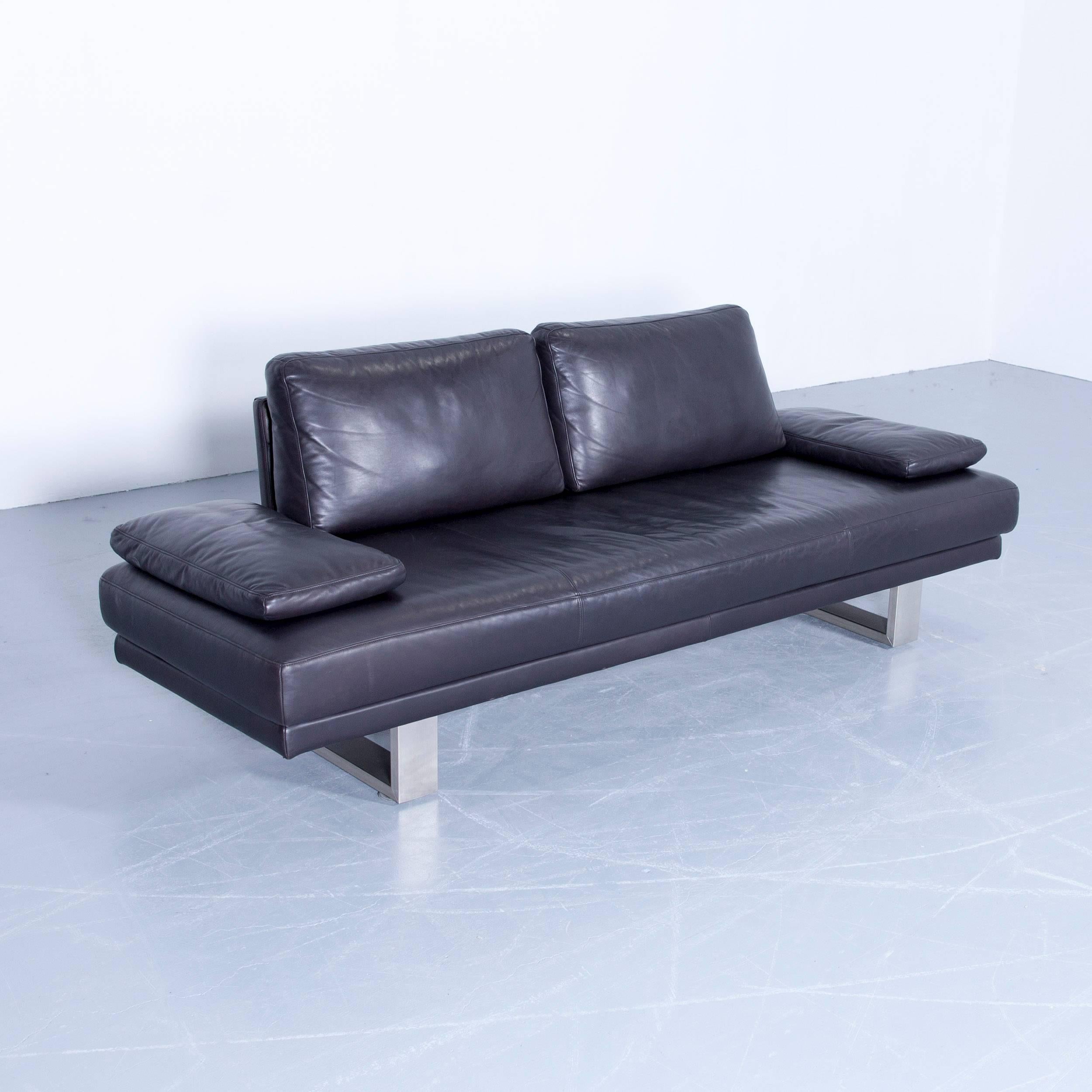 German Rolf Benz 6600 Sofa Designer Leather Aubergine Black Three-Seat Couch Modern