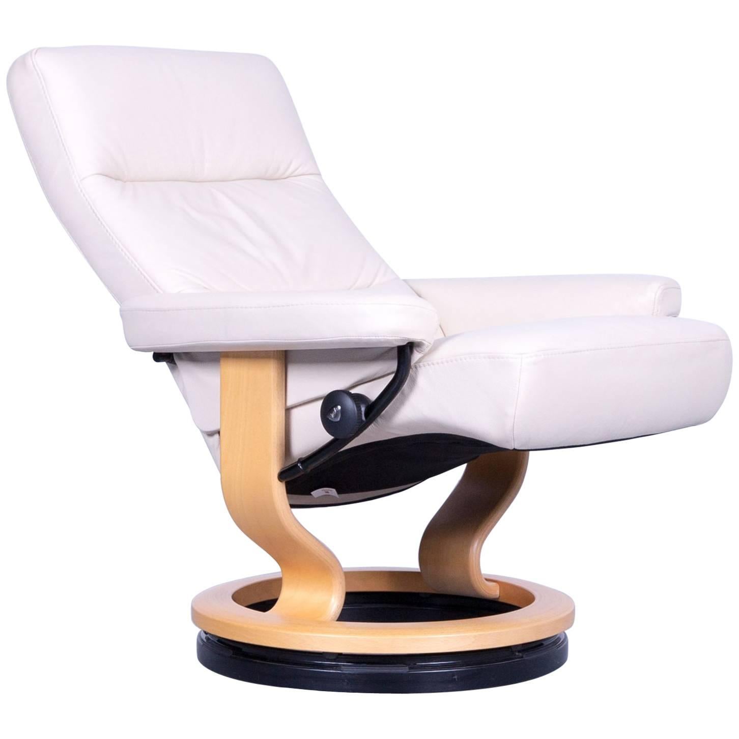 Ekornes Stressless Nordic Armchair in Beige Leather, Recliner For Sale