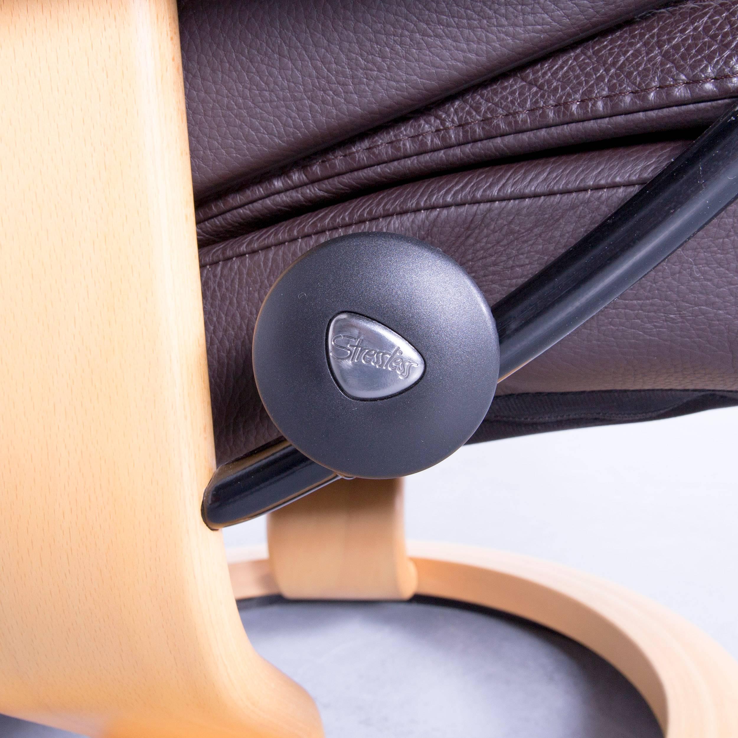 Contemporary Ekornes Stressless Memphis Armchair Set Brown Leather Modern Recliner Chair For Sale