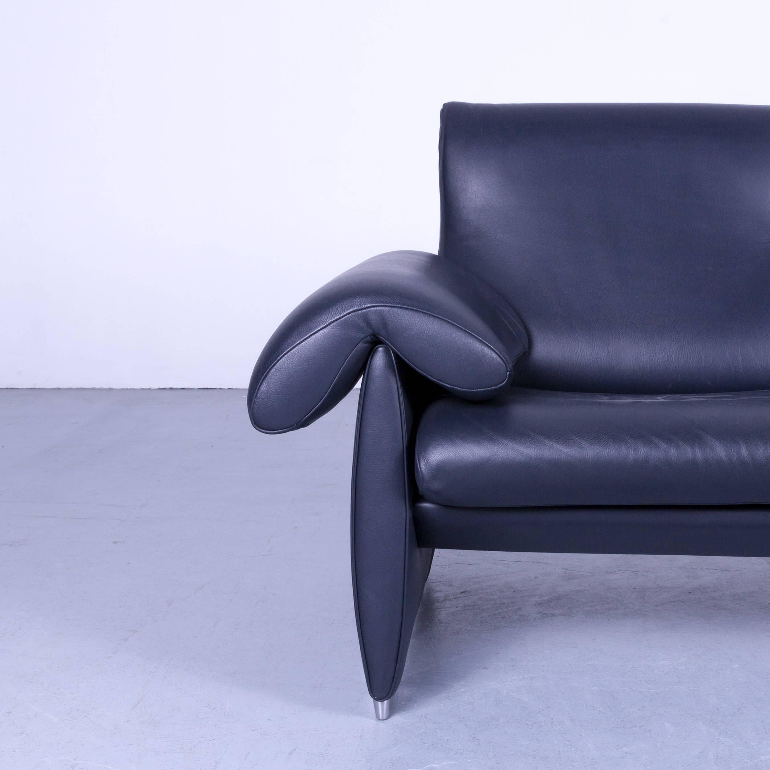 De Sede DS 10 designer sofa navy blue leather two-seat couch Switzerland, made for pure comfort.